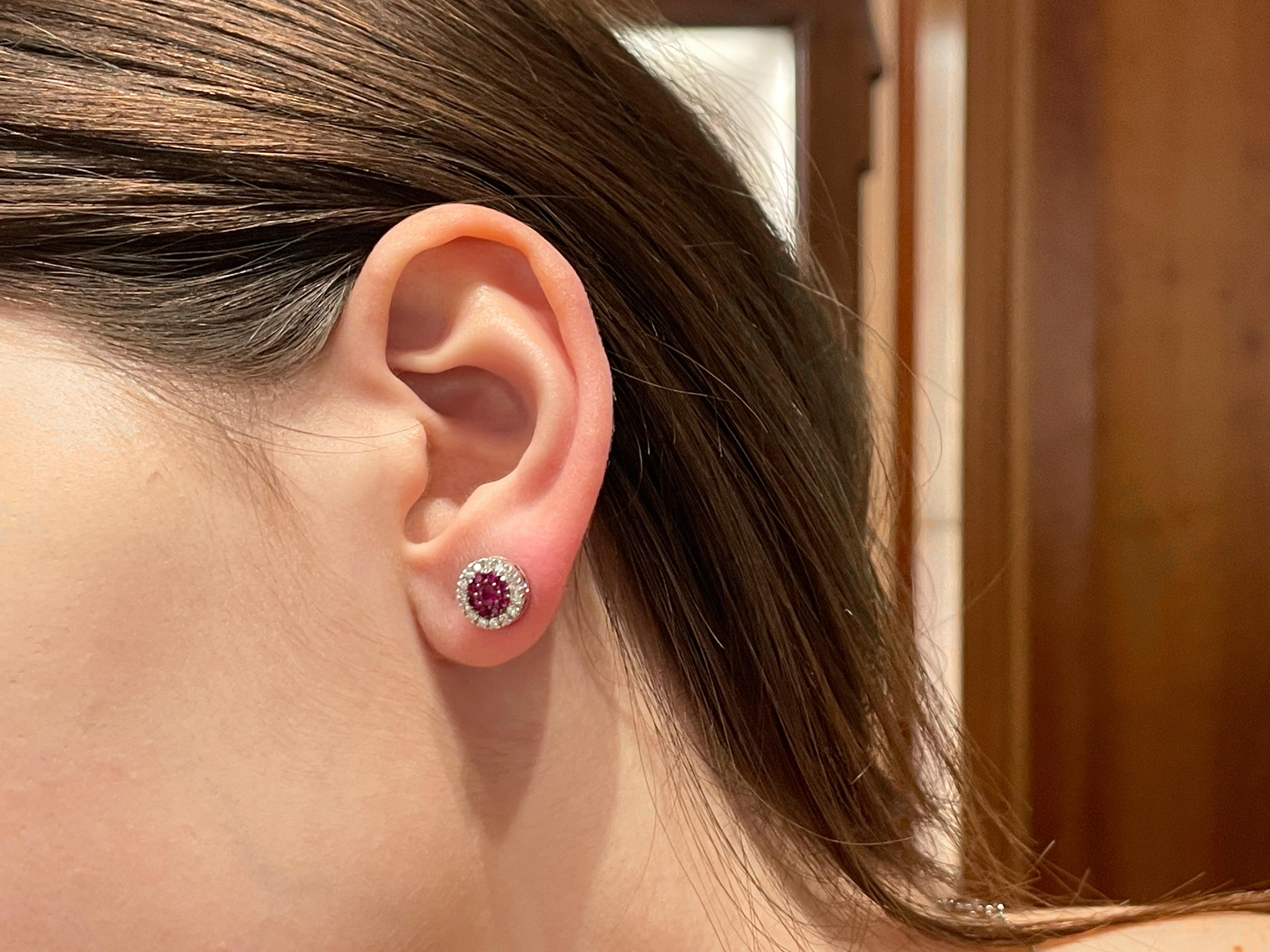 Stud and pavé earrings in rubies and diamonds in white gold For Sale 4