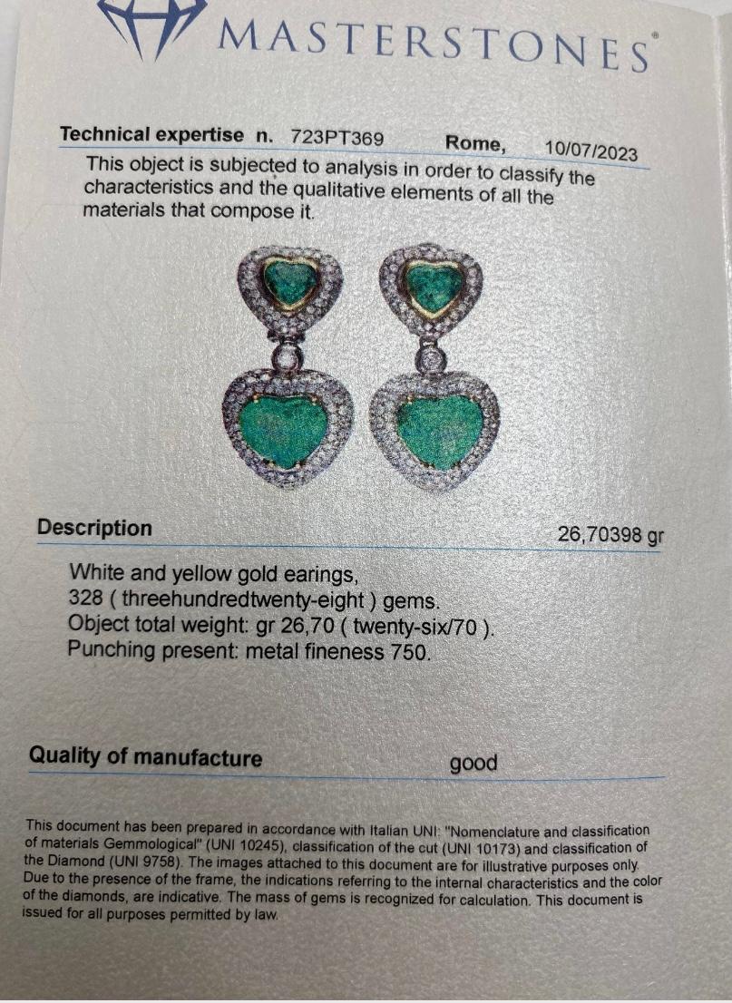 Orecchini con smeraldi a cuore e diamanti in oro 18 carati In condizioni Nuovo in vendita a Roma, IT