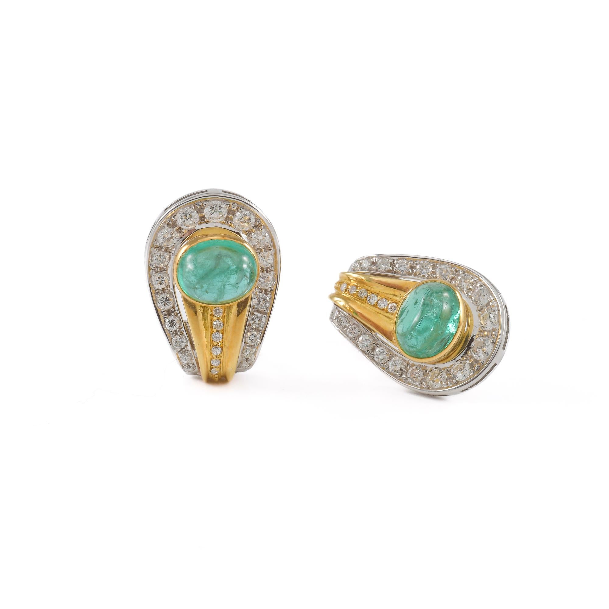 Round Cut Orecchini con Smeraldi e Diamanti in vendita