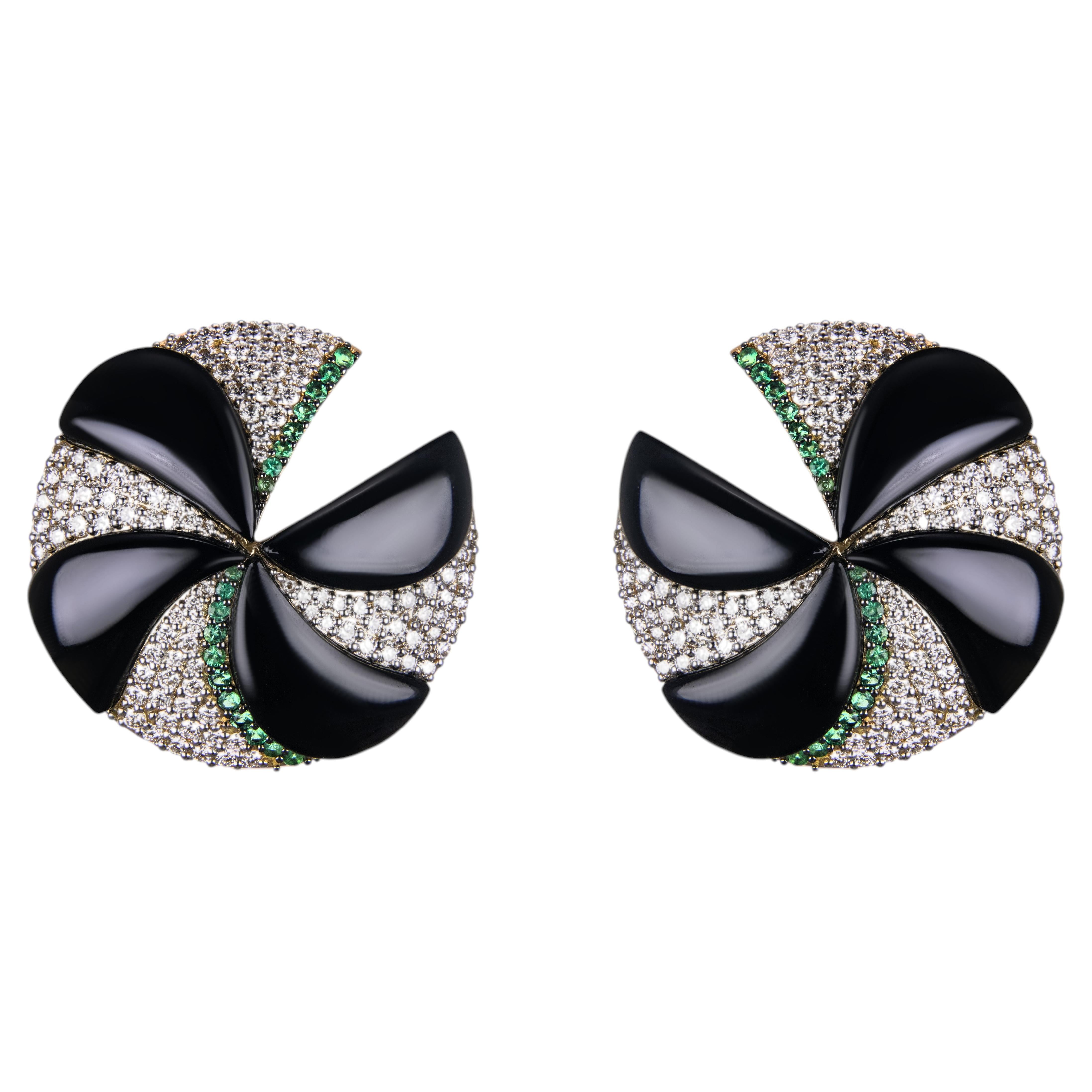 Handmade 18-karat gold earrings with onyx, diamonds, and emeralds For Sale