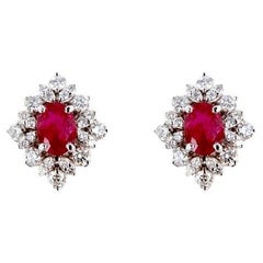 Orecchini Fiore in oro bianco 18kt con Rubini da 2.03 ct e Diamanti da 1.19 ct