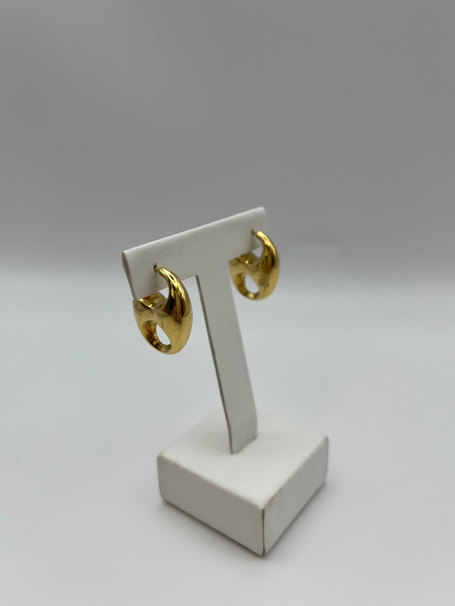 Gucci Lido collection earrings in 18k yellow gold In New Condition For Sale In Abano Terme, IT