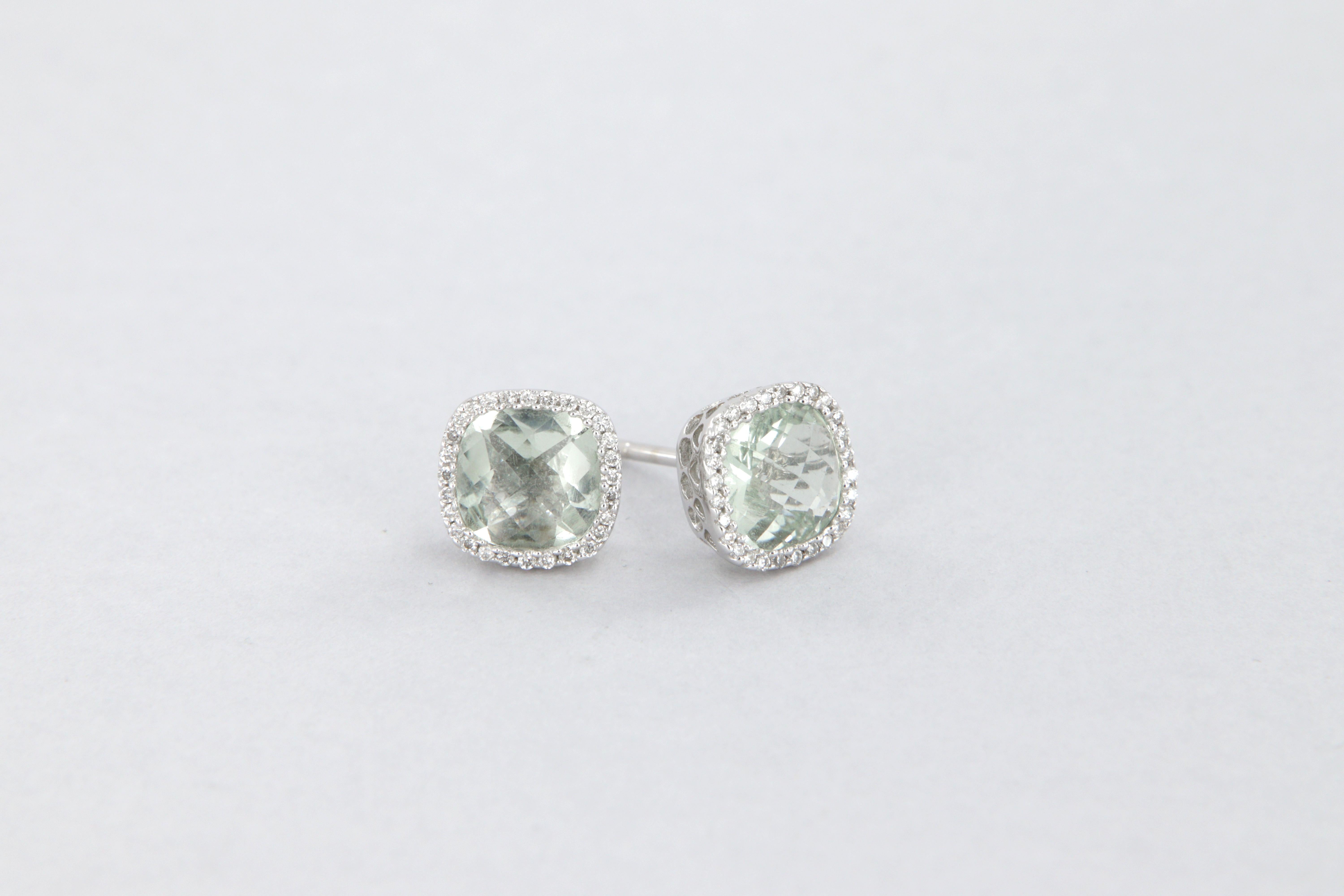 Modern Halo earrings with light green quartz carat 2.22 and diamonds in white gold For Sale