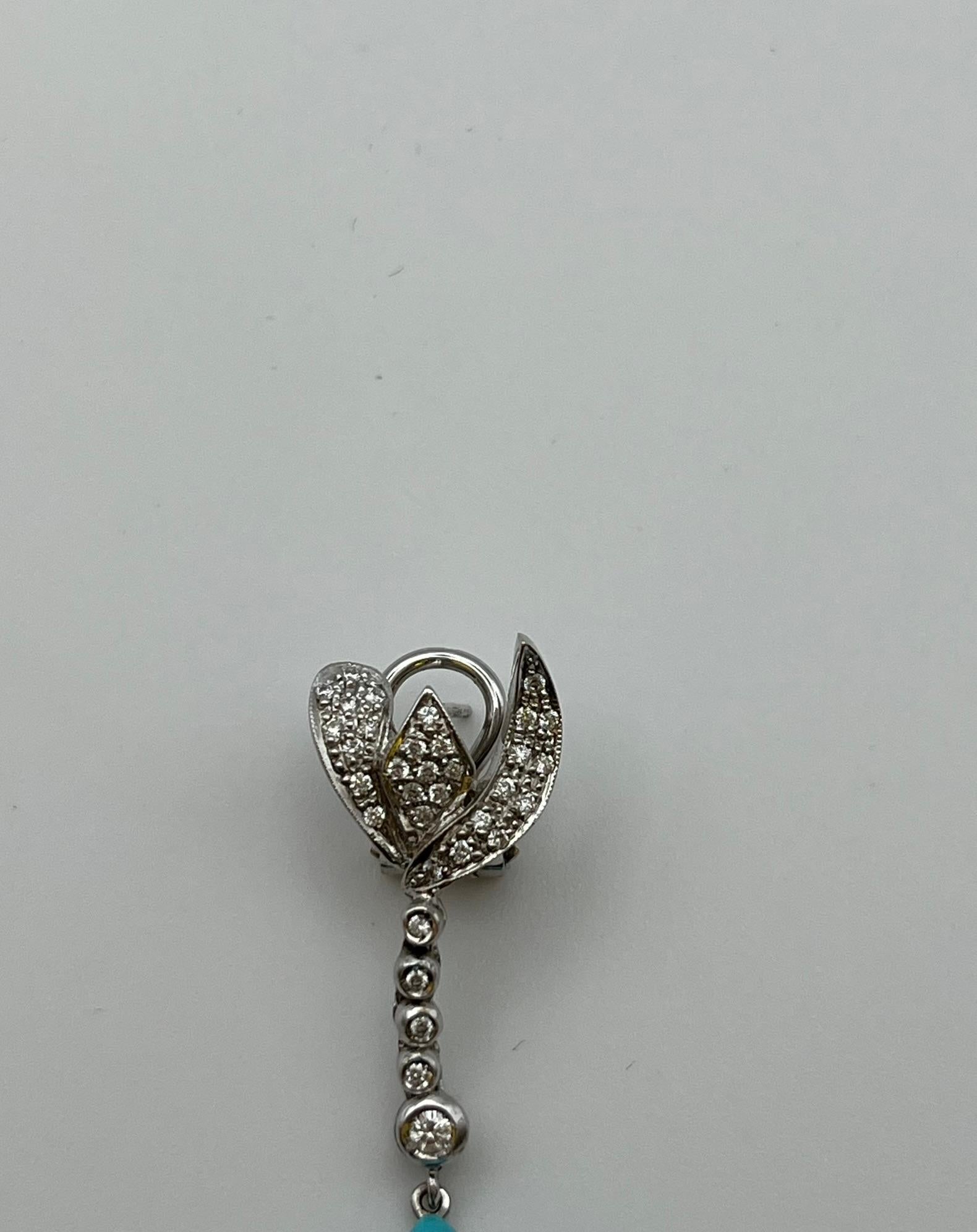 Orecchini in oro bianco 18 kt. con pendente di turchese in vendita 7