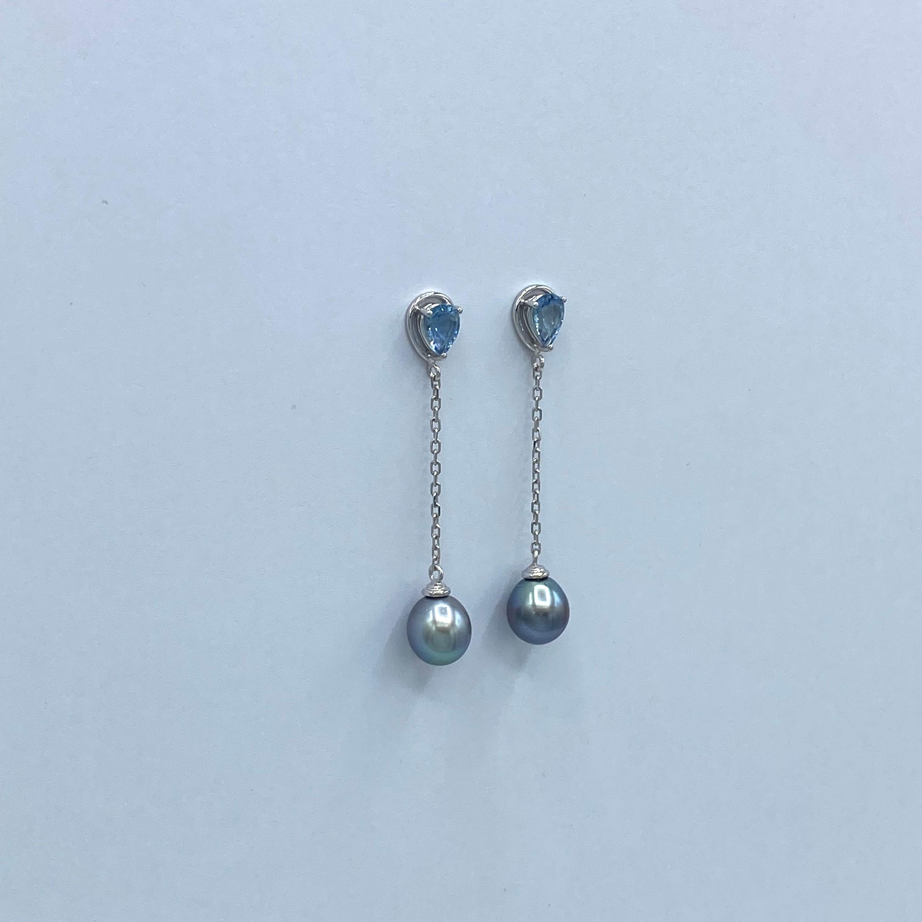Orecchini in oro bianco 18Kt con gocce di acquamarina e perle dei Mari del Sud in vendita 3