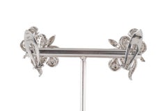 Diamant-Ohrringe aus Weißgold blumendesign