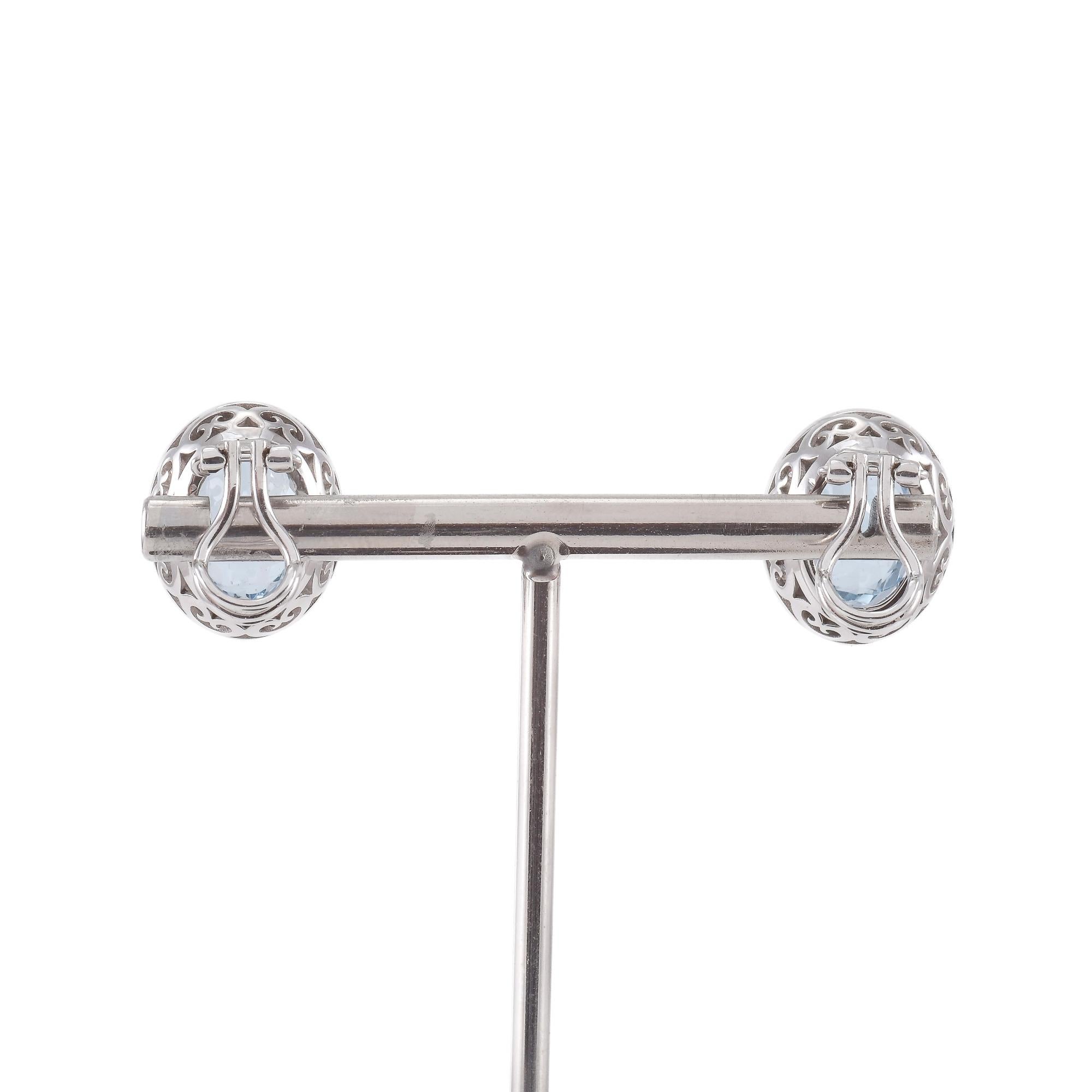 Orecchini in oro bianco con Diamanti e Topazi In condizioni buone in vendita a Bologna, IT