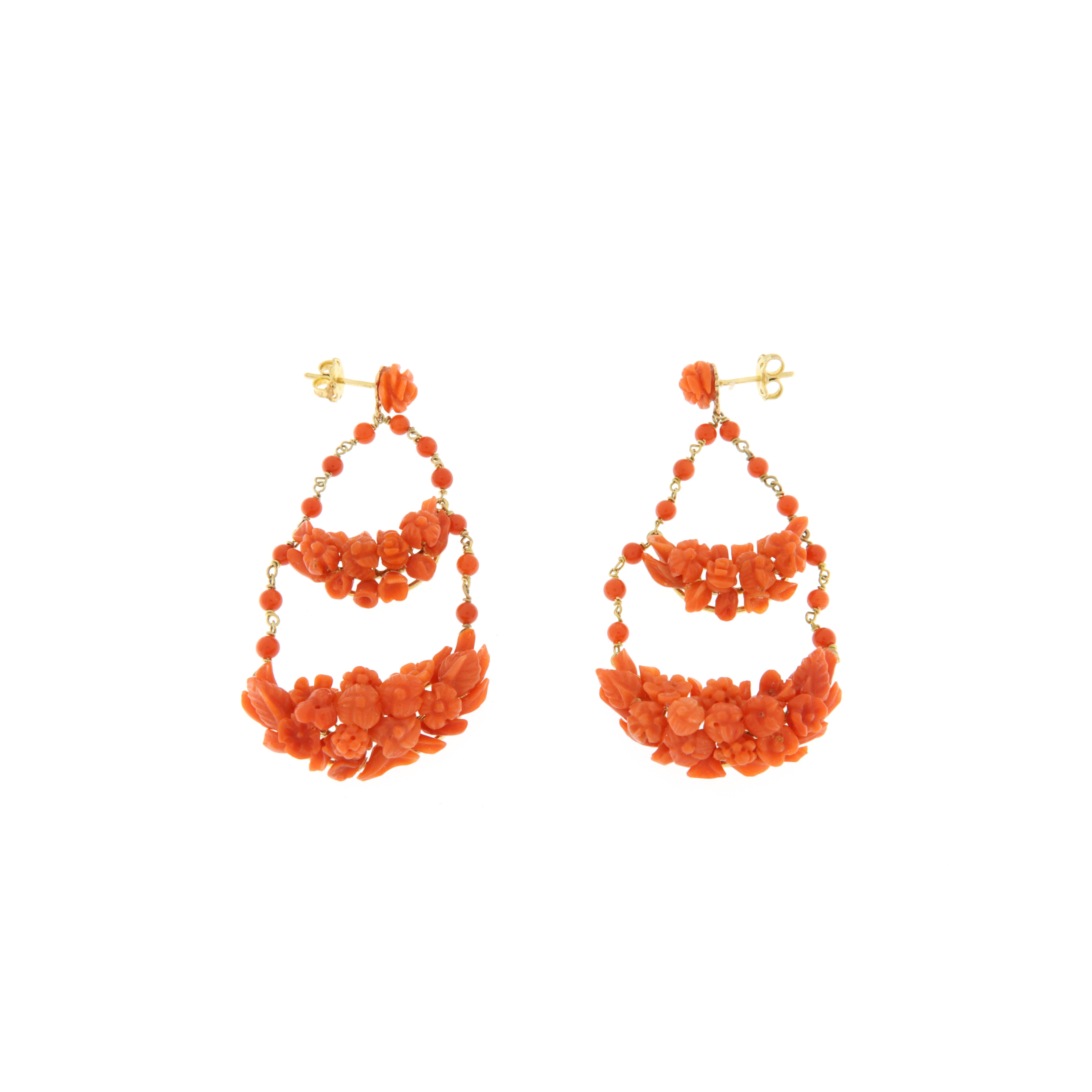 Rose Cut Yellow gold pendant chandelier earrings with coral flowers For Sale
