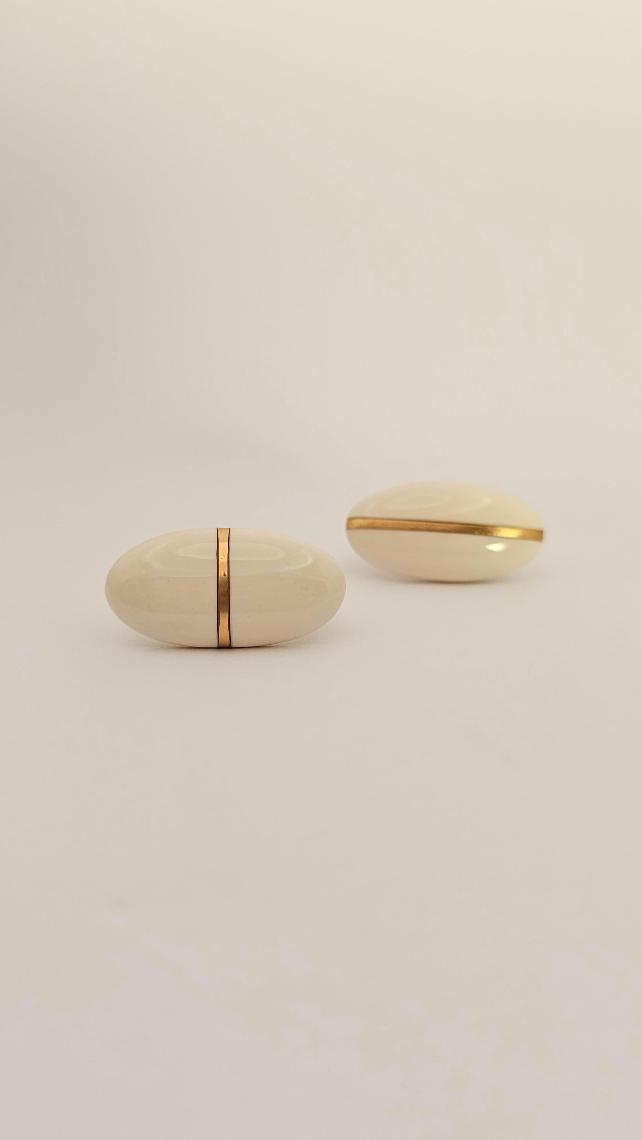 Contemporary 18Kt Rose Gold and Kogolon Earrings For Sale