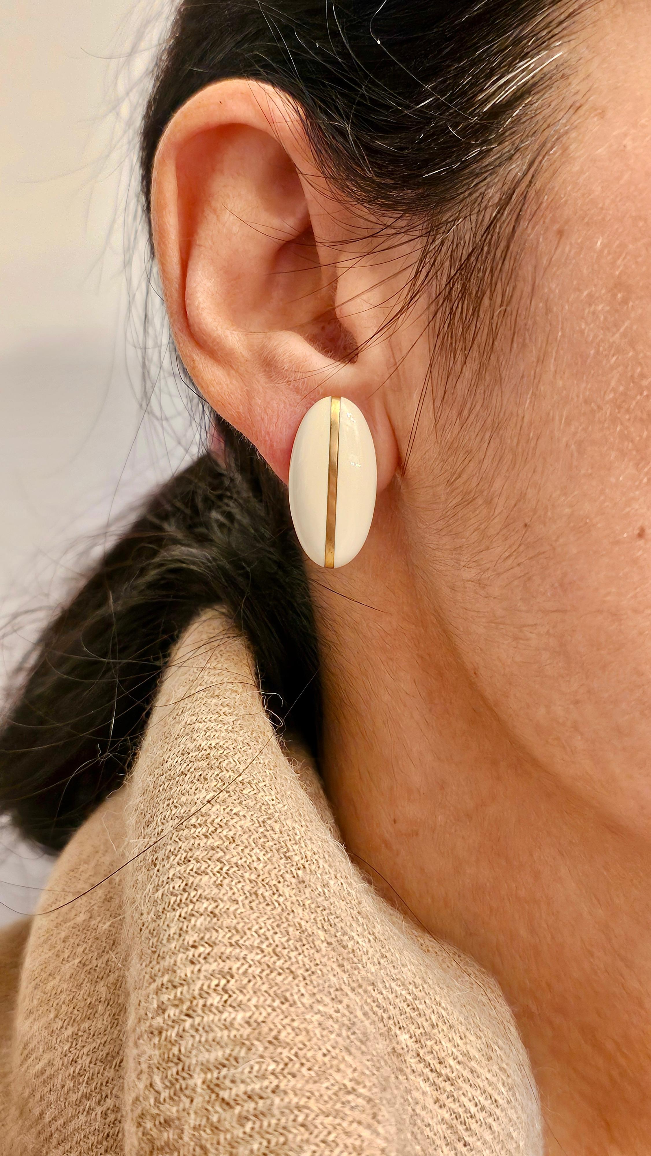 18Kt Rose Gold and Kogolon Earrings For Sale 4
