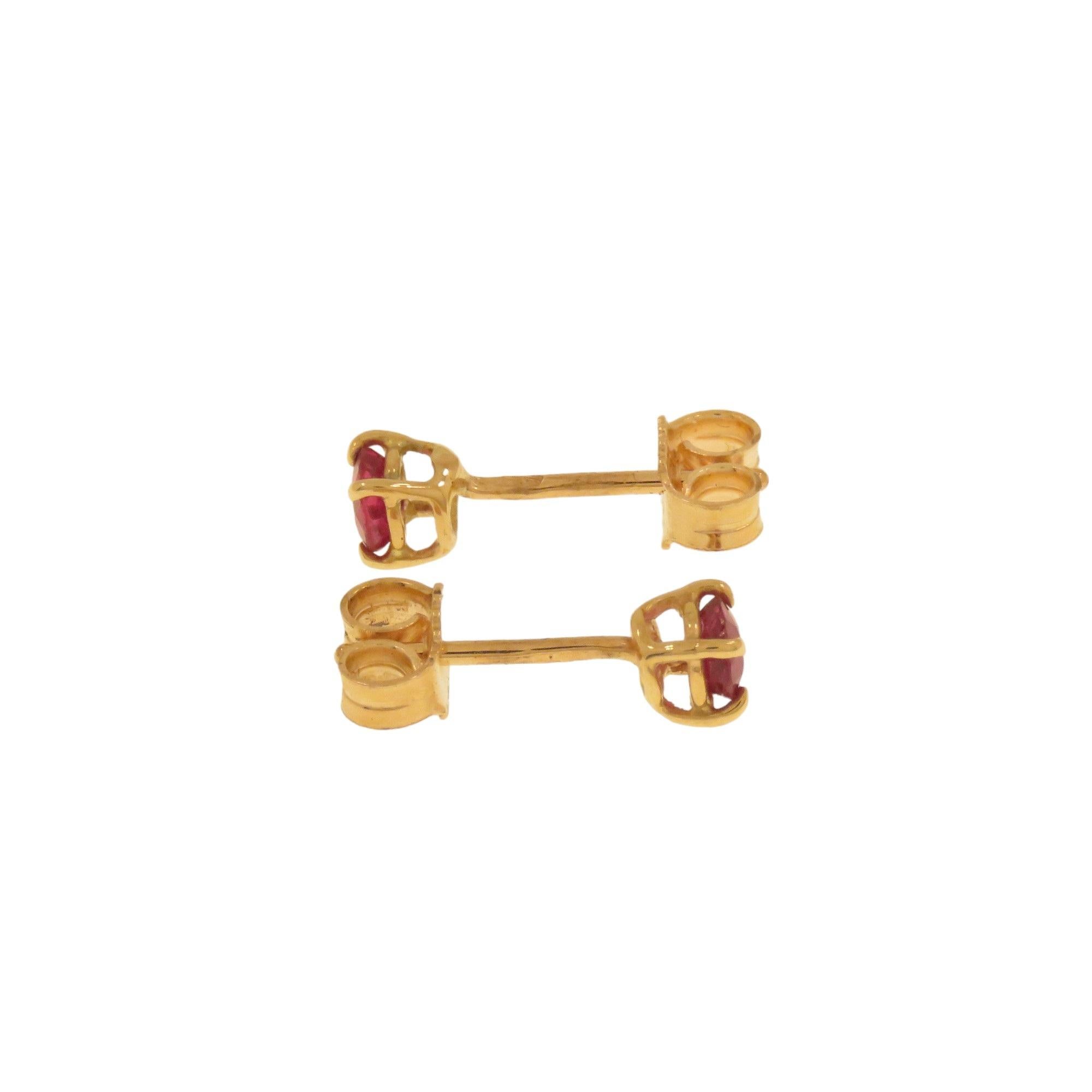 Brilliant Cut Rose Gold Earrings with Rubies made in Italy For Sale