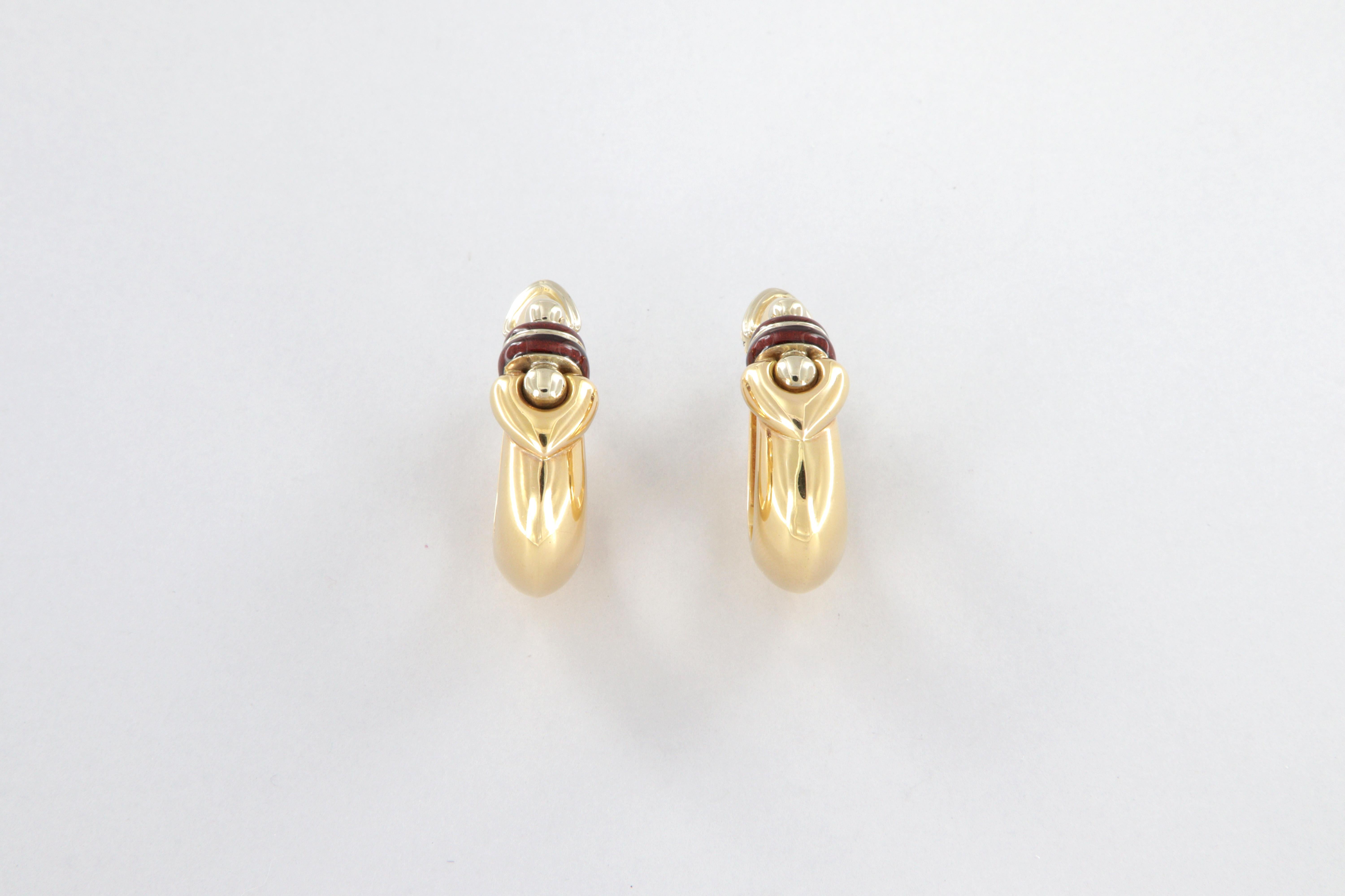 Orecchini La Nouvelle Bague in oro e smalto in vendita 2