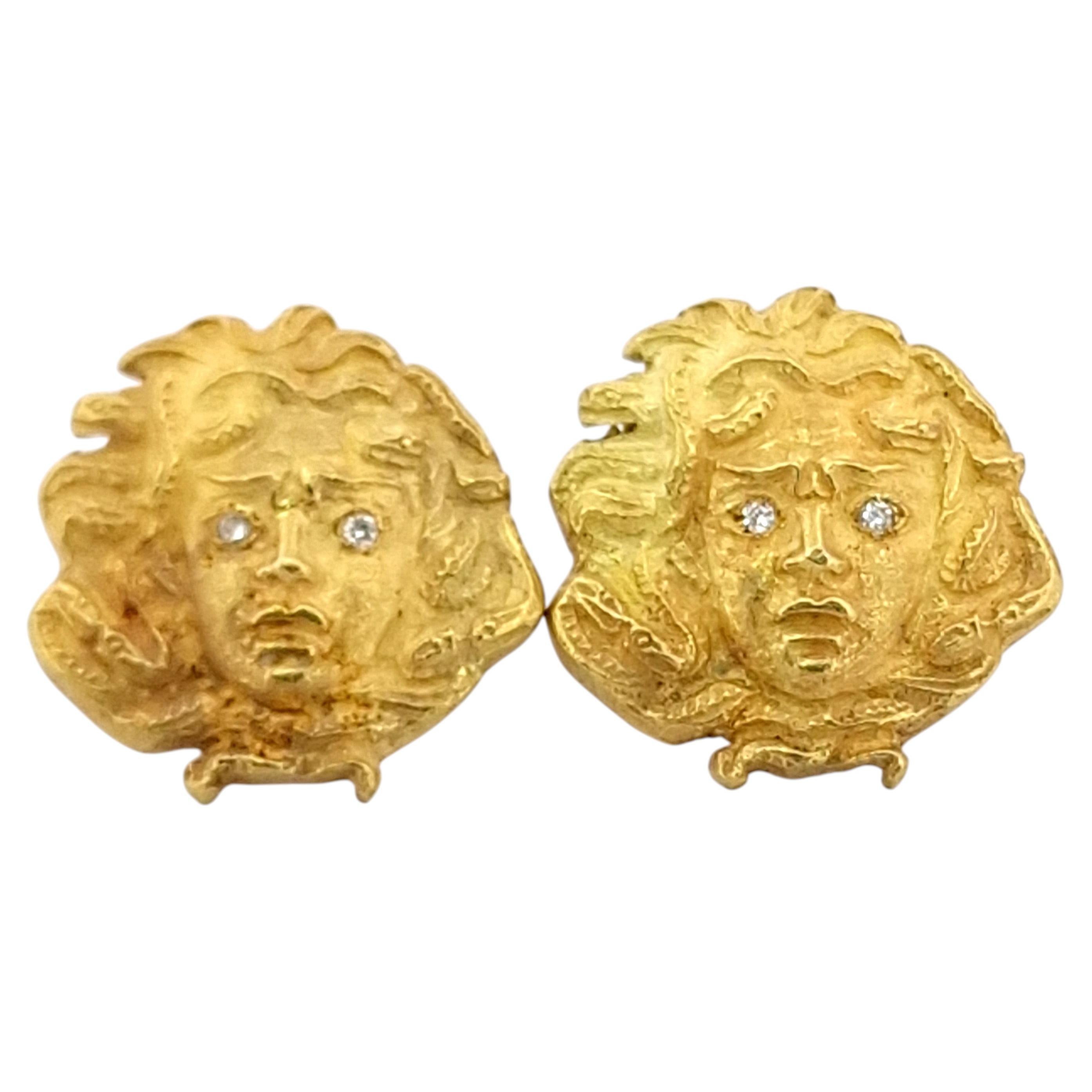 Italian 18Kt Gold 18Kt Diamonds Art Nouveau Vintage Medusa Earrings