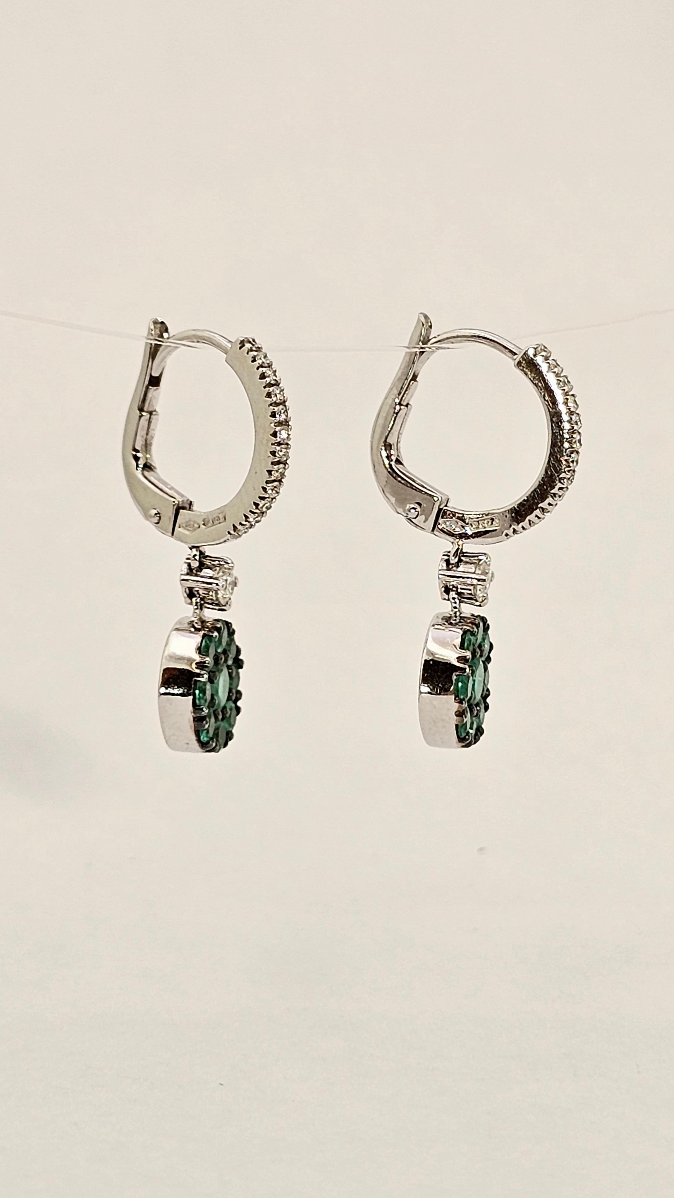 Women's or Men's Pendant Earrings with Emeralds and Diamonds in White Gold For Sale
