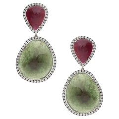 Orecchini pendenti in Oro Bianco  con Diamanti e Radici di Zaffiro