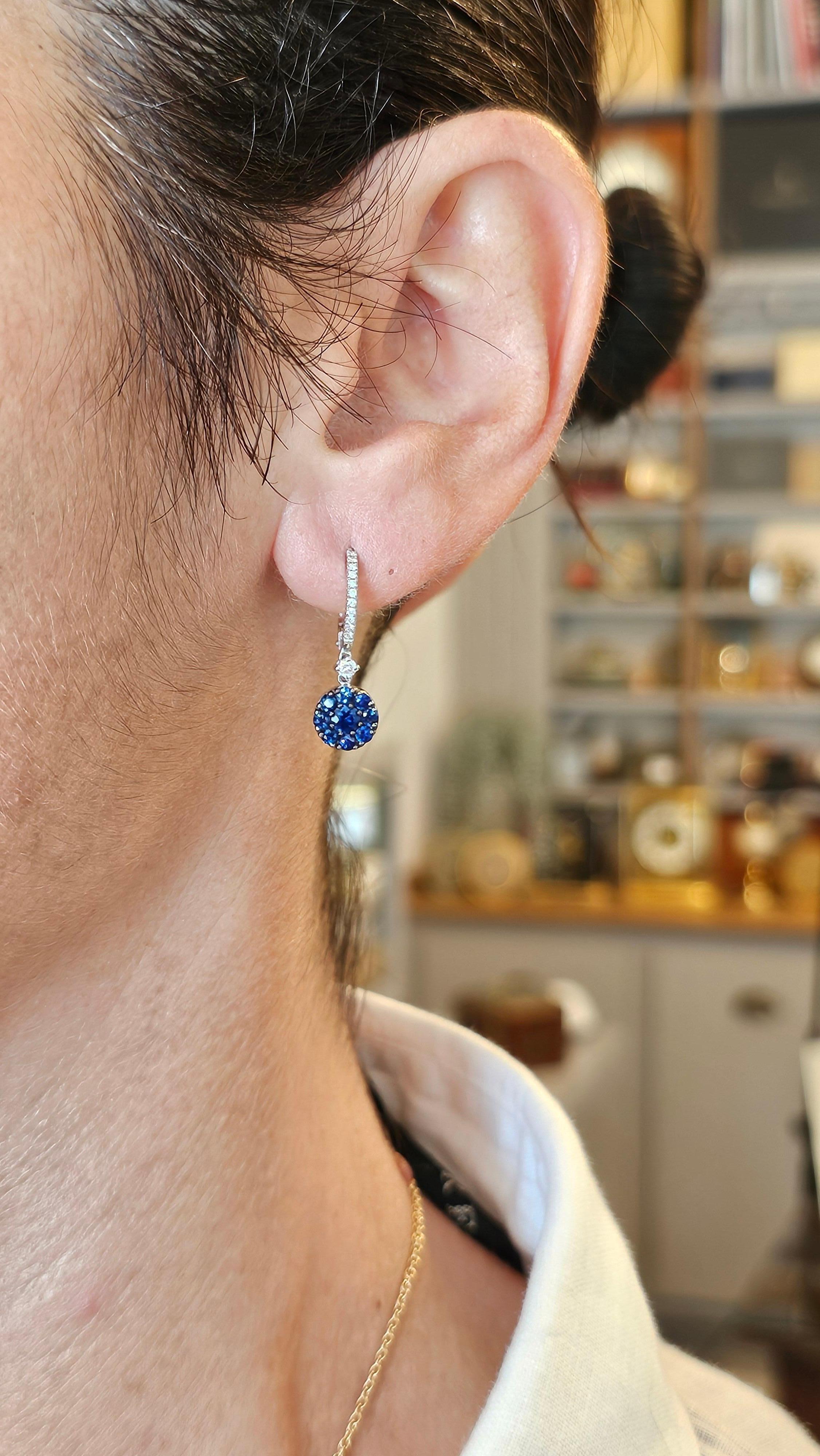 White gold pendant earrings with Blue Sapphires and Diamonds For Sale 2