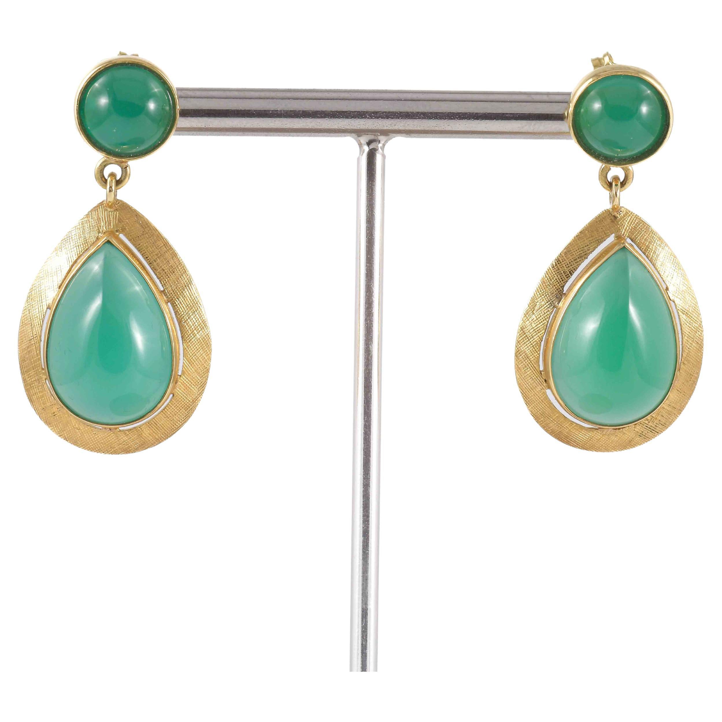 Yellow gold pendant earrings with cabochon of  Green Agate For Sale