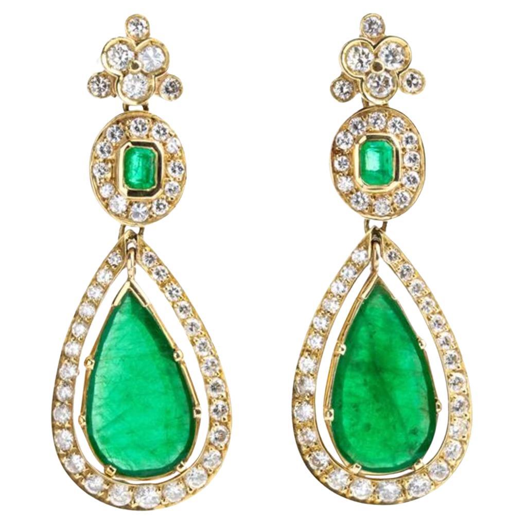 Yellow gold pendant earrings with emeralds and diamonds For Sale
