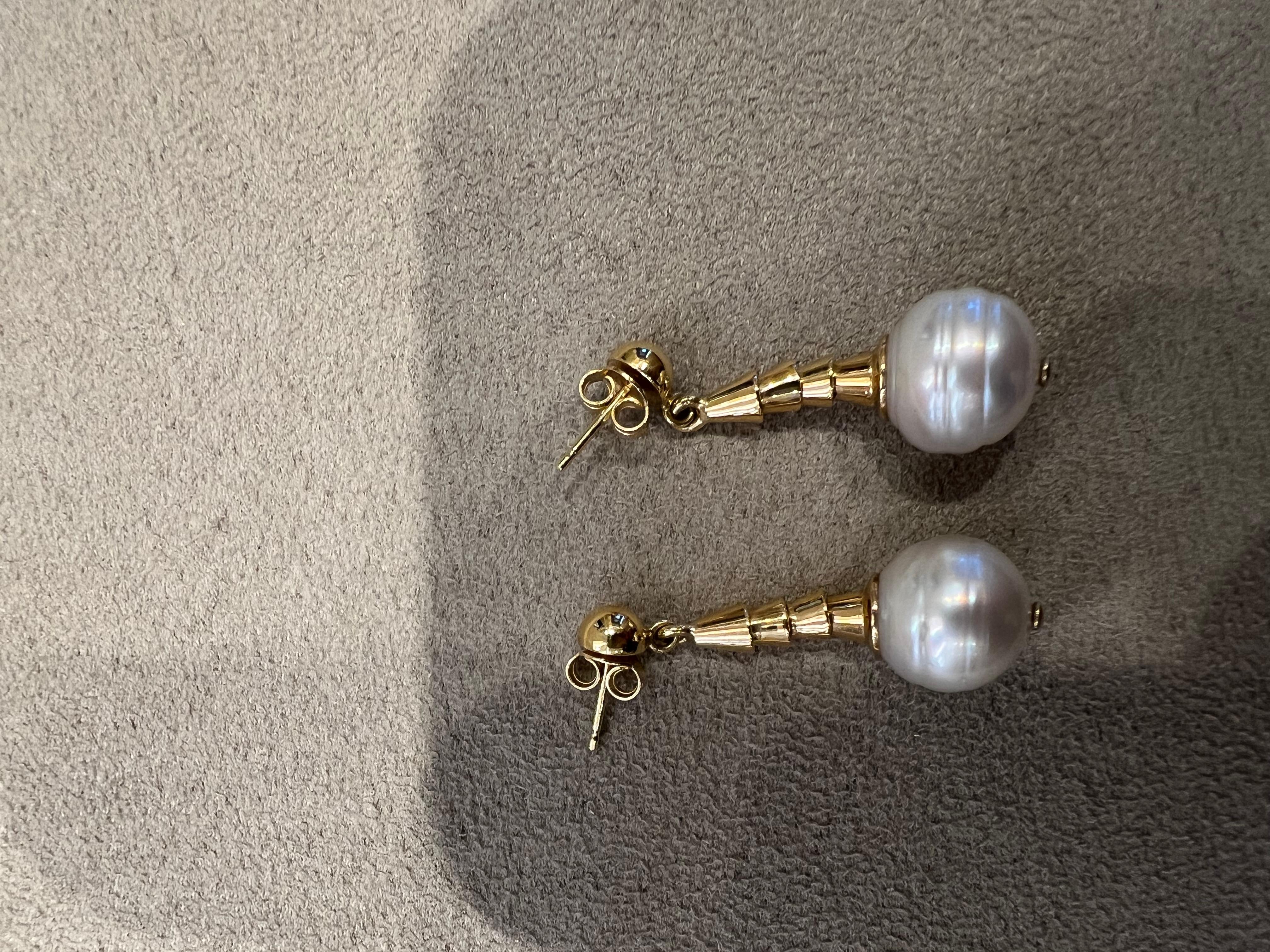 Rose gold pendant earrings with two cultured pearls For Sale 4