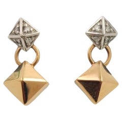 Red/white gold and natural white diamond dangle earrings