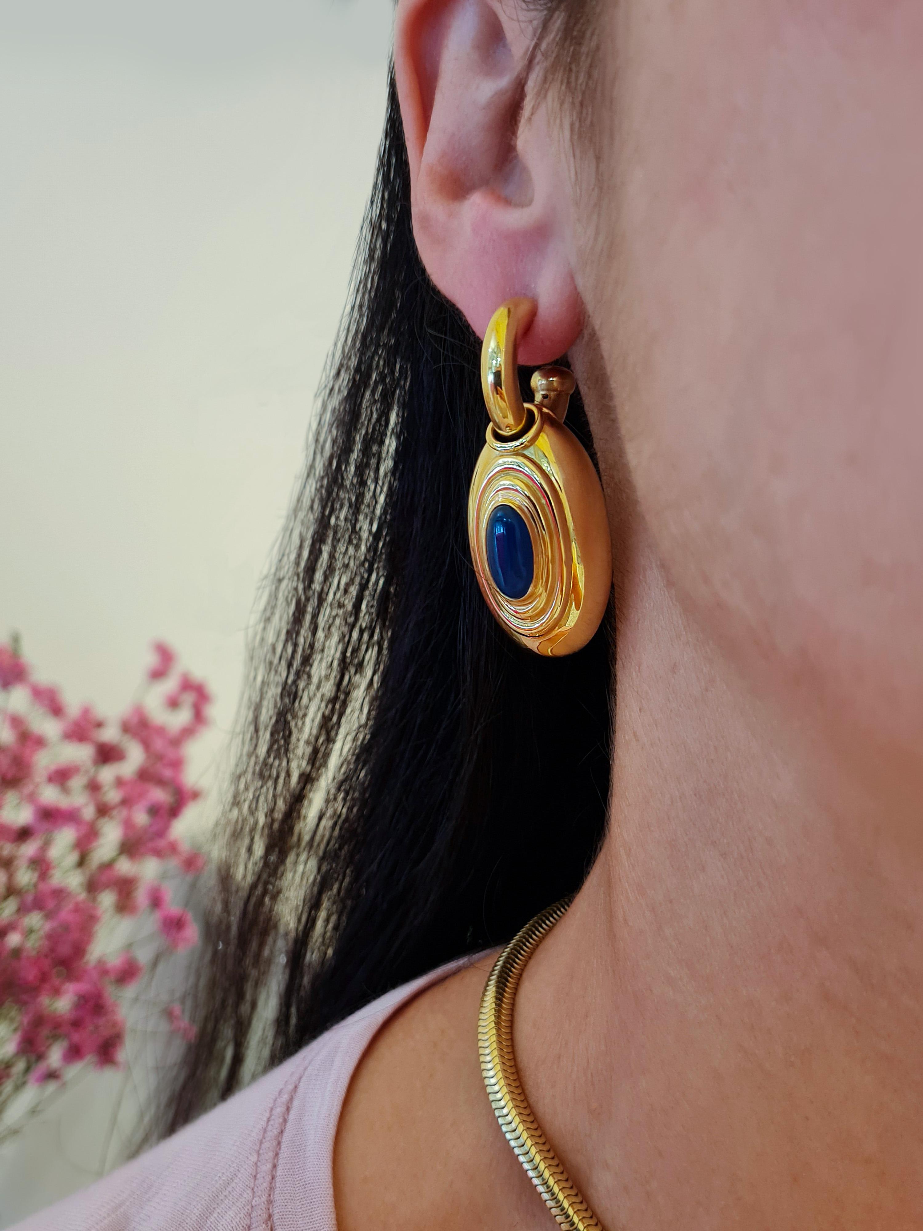 18 Kt Yellow Gold and Blue Agate Earrings For Sale 2