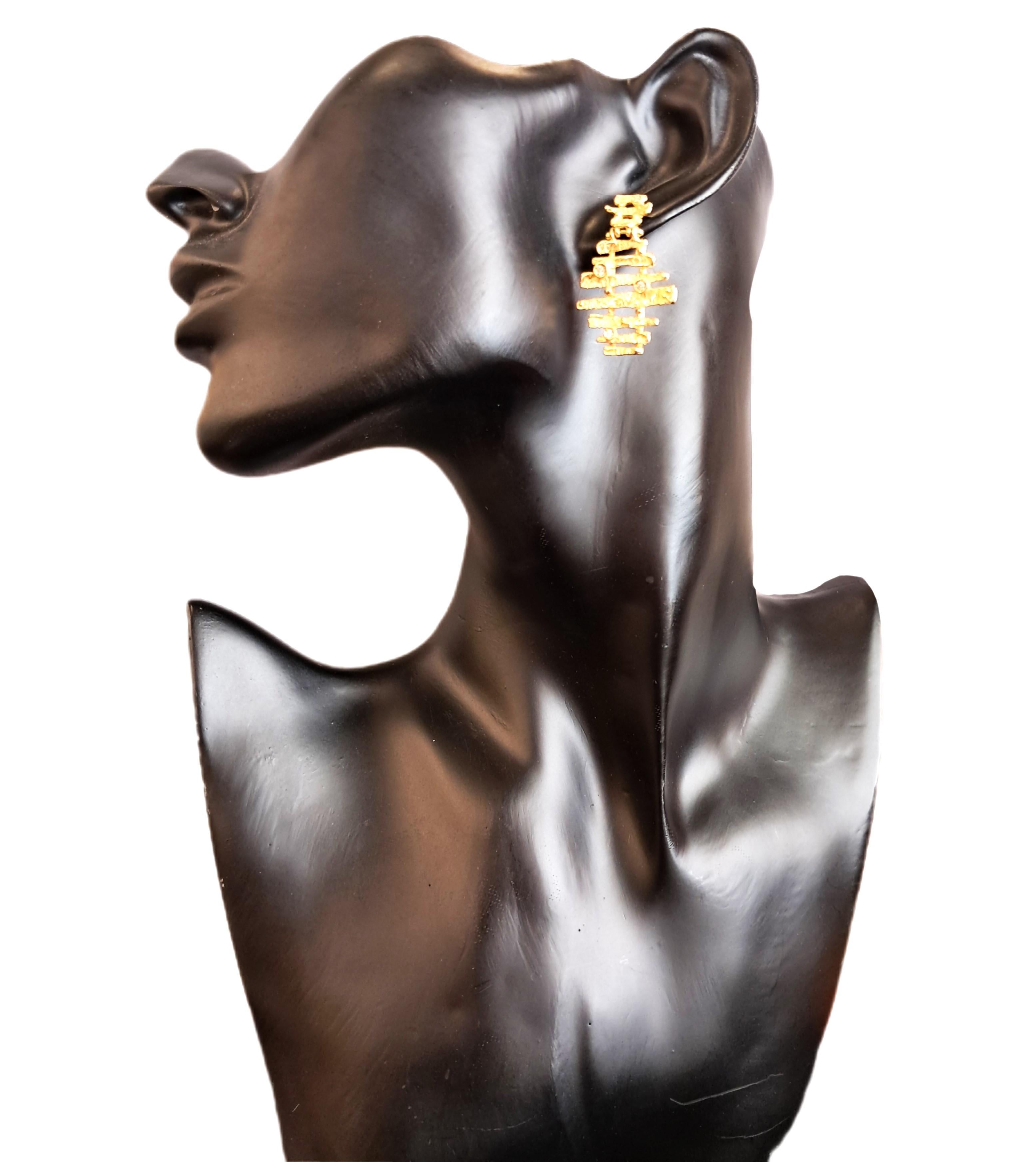 Donna Orecchini Sacchi in oro 18k e Diamanti Collezione Steps in vendita