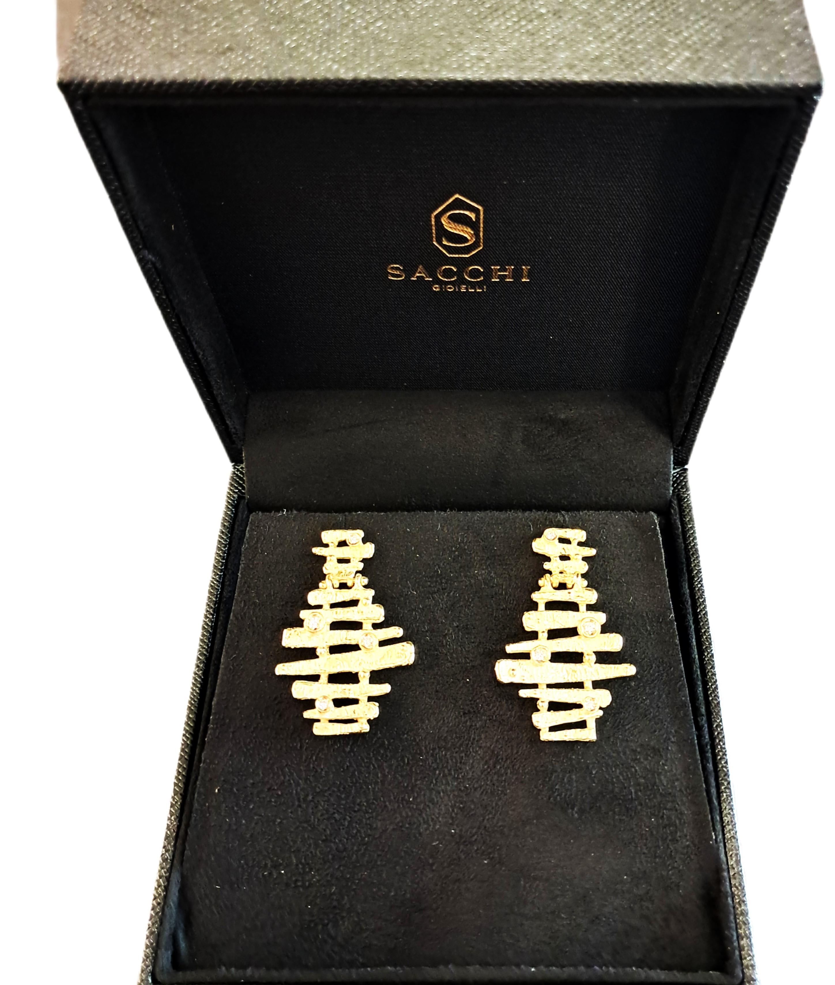 Orecchini Sacchi in oro 18k e Diamanti Collezione Steps in vendita 1
