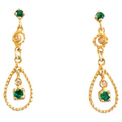 Orecchini Sacchi in Oro Giallo 18k con Diamanti e Smeraldi