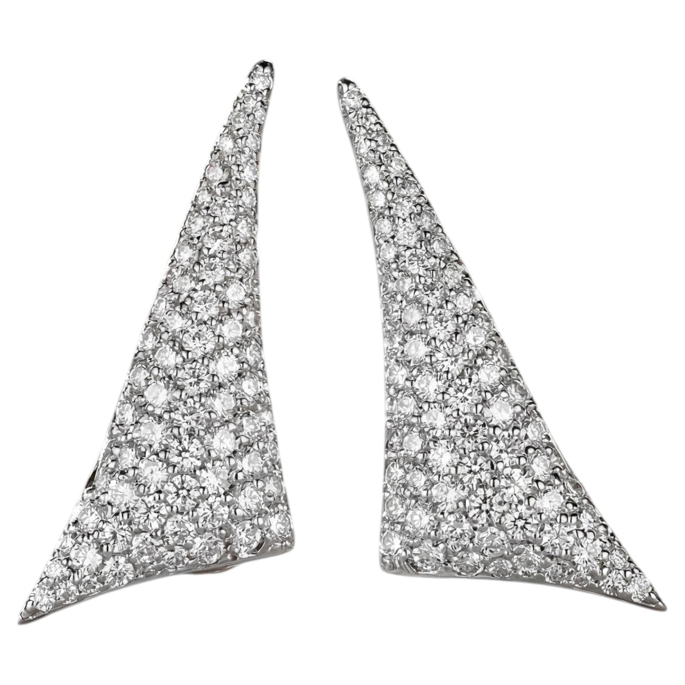 Orecchini Scultorei a Vela in Oro Bianco 18k con Pavé di Diamanti