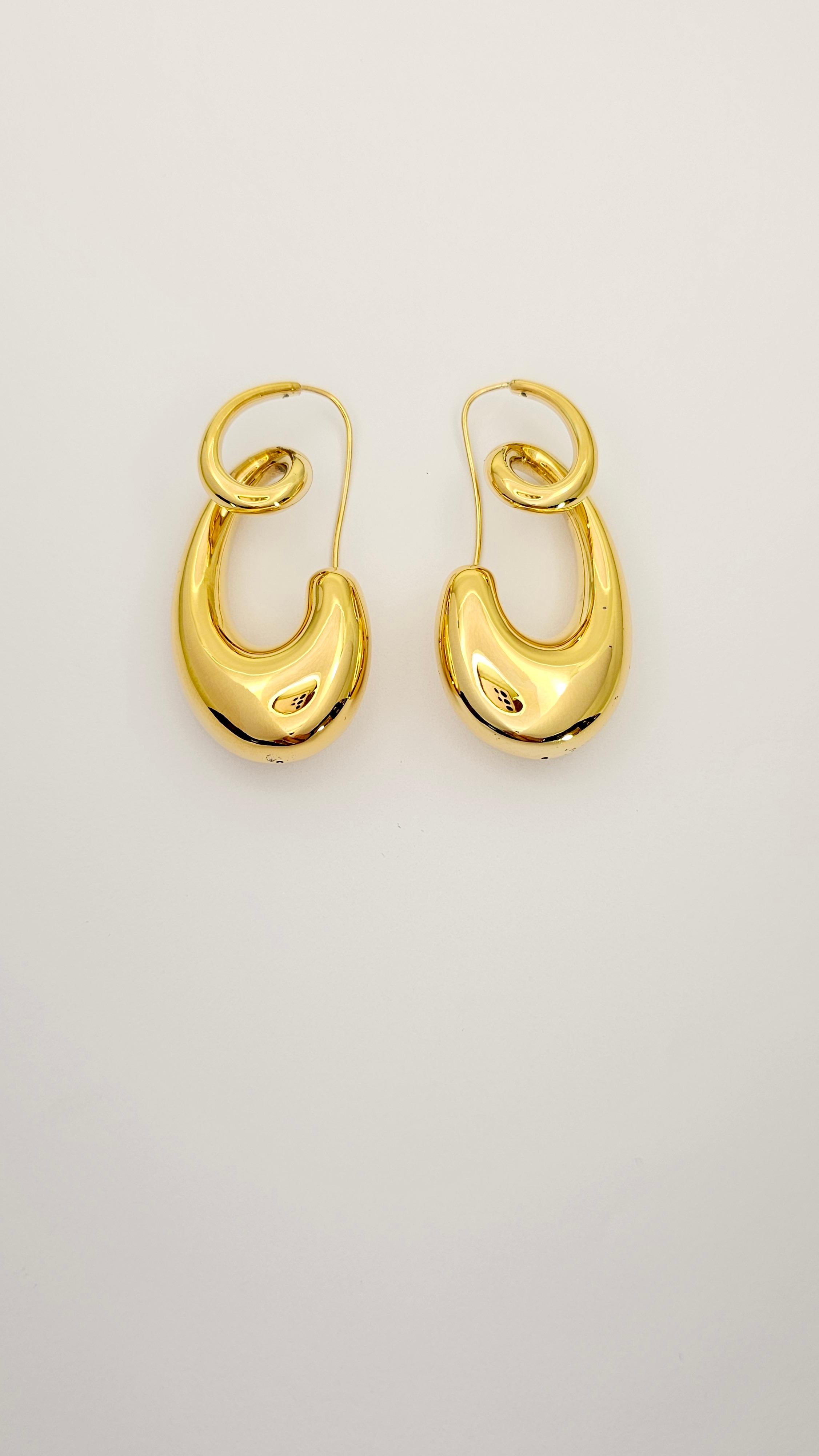 Women's or Men's EarringsAnni 80s 18kt Yellow Gold For Sale