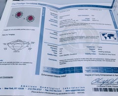 pendiente de oro blanco rubíes de Birmania y contorno de diamantes