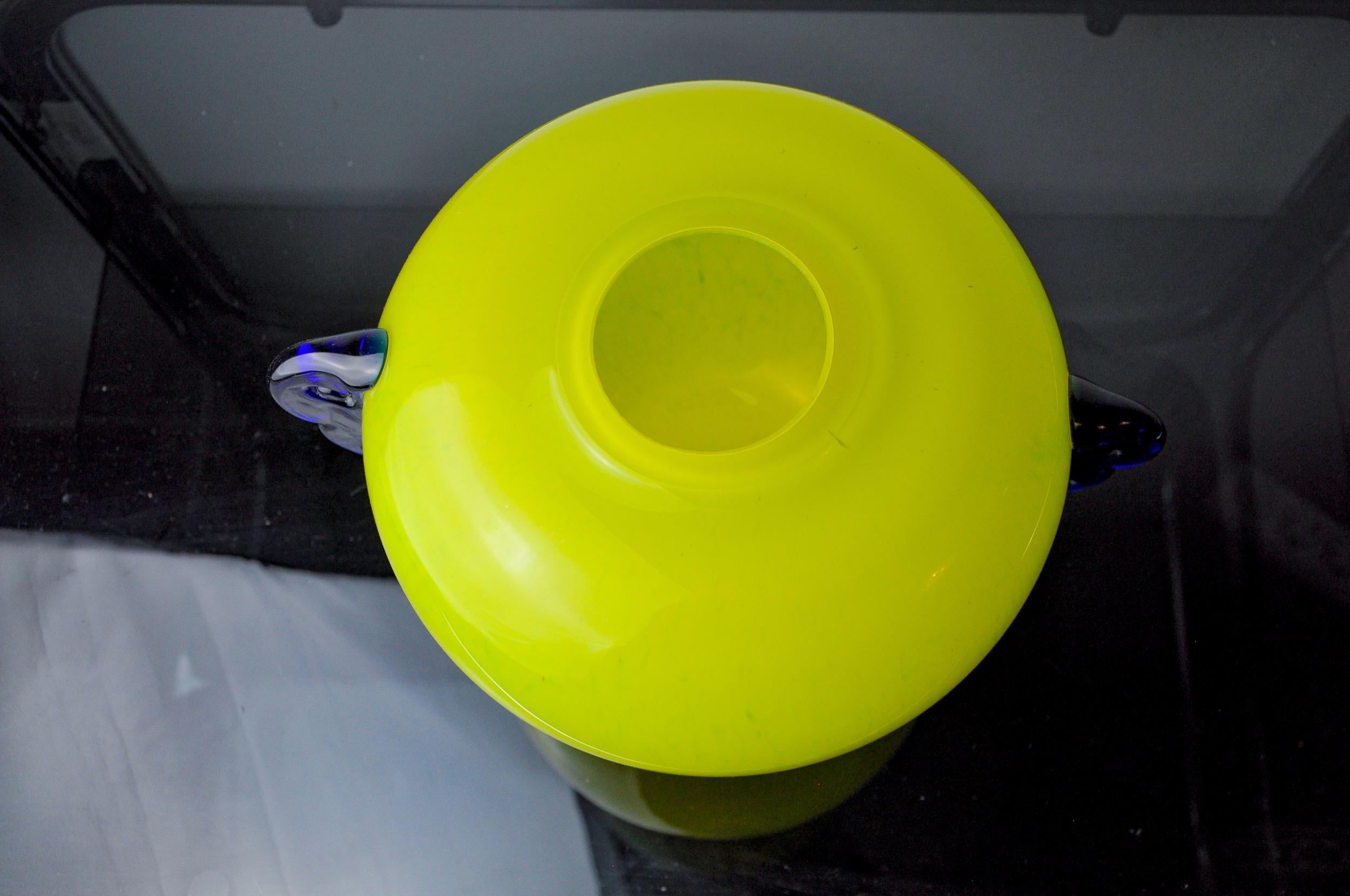 Crystal Orecchio vase in Murano glass, yellow and blue blown glass, Italy, 1970 For Sale