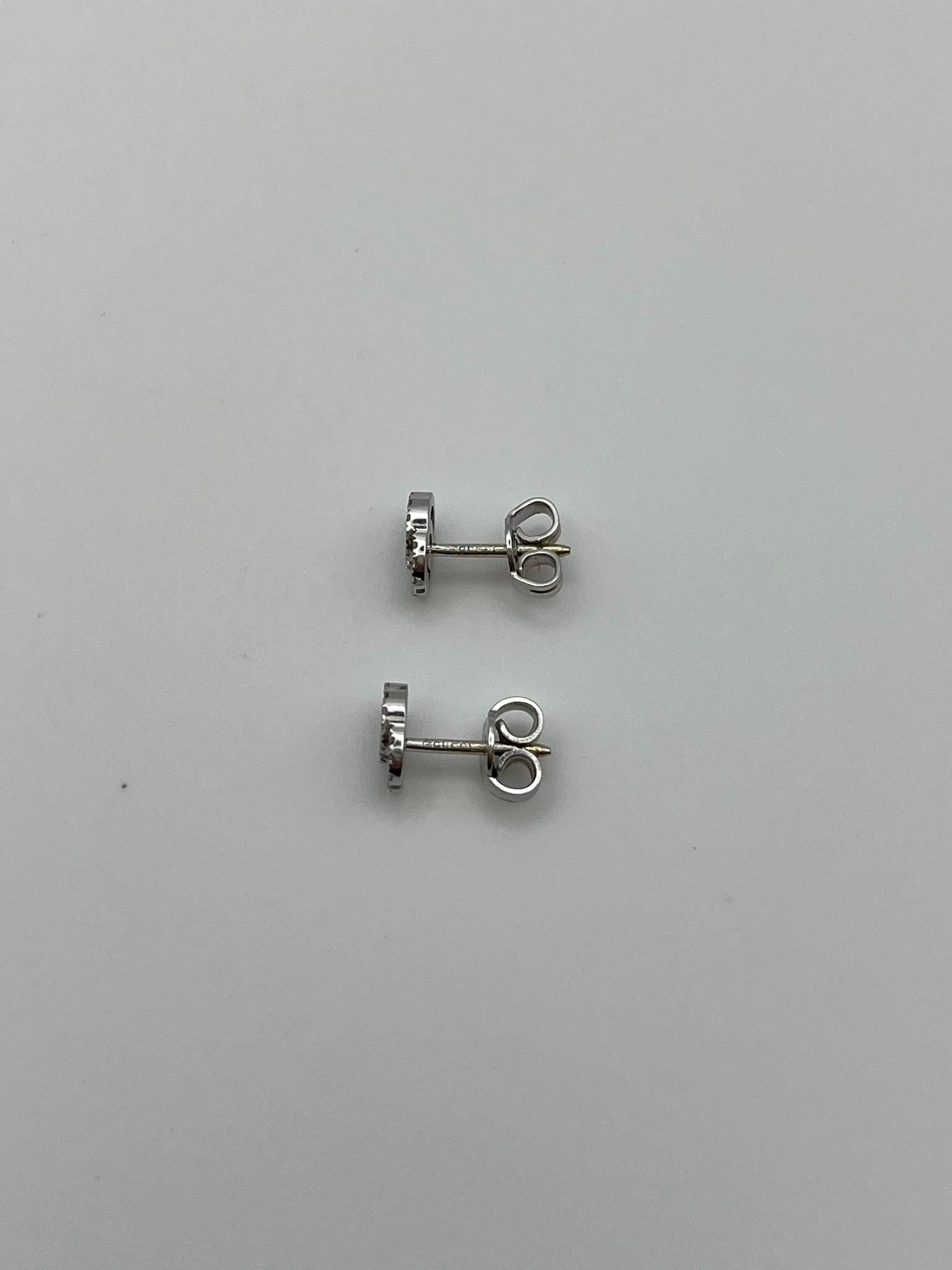 da uomo o donna Orecchni Gucci Running G in oro bianco 18 kt. e diamanti in vendita