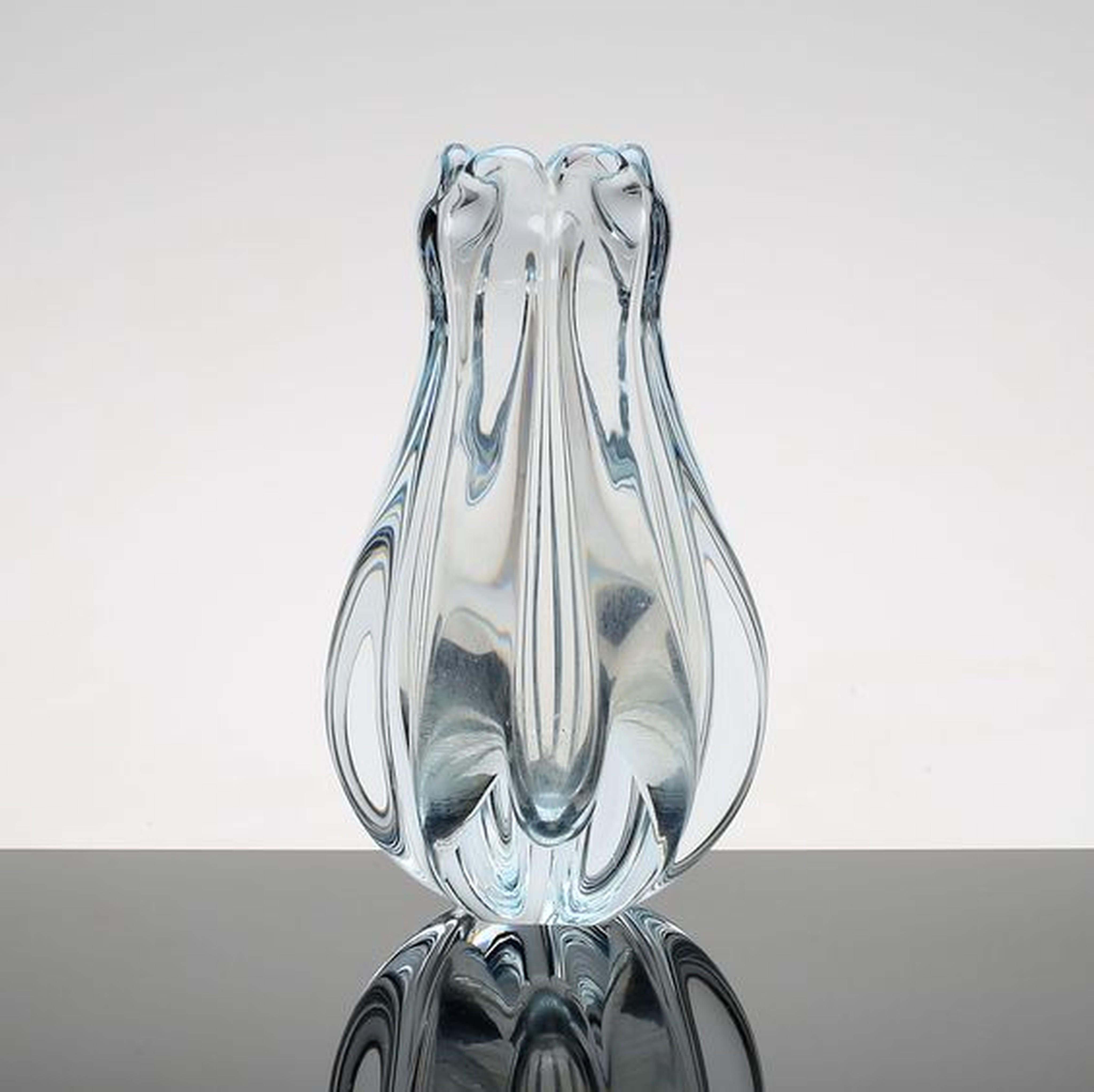 Mid-Century Modern Orefors 'Stella Polaris' Vase by  Vicke Lindstrand 1960's, Signed For Sale
