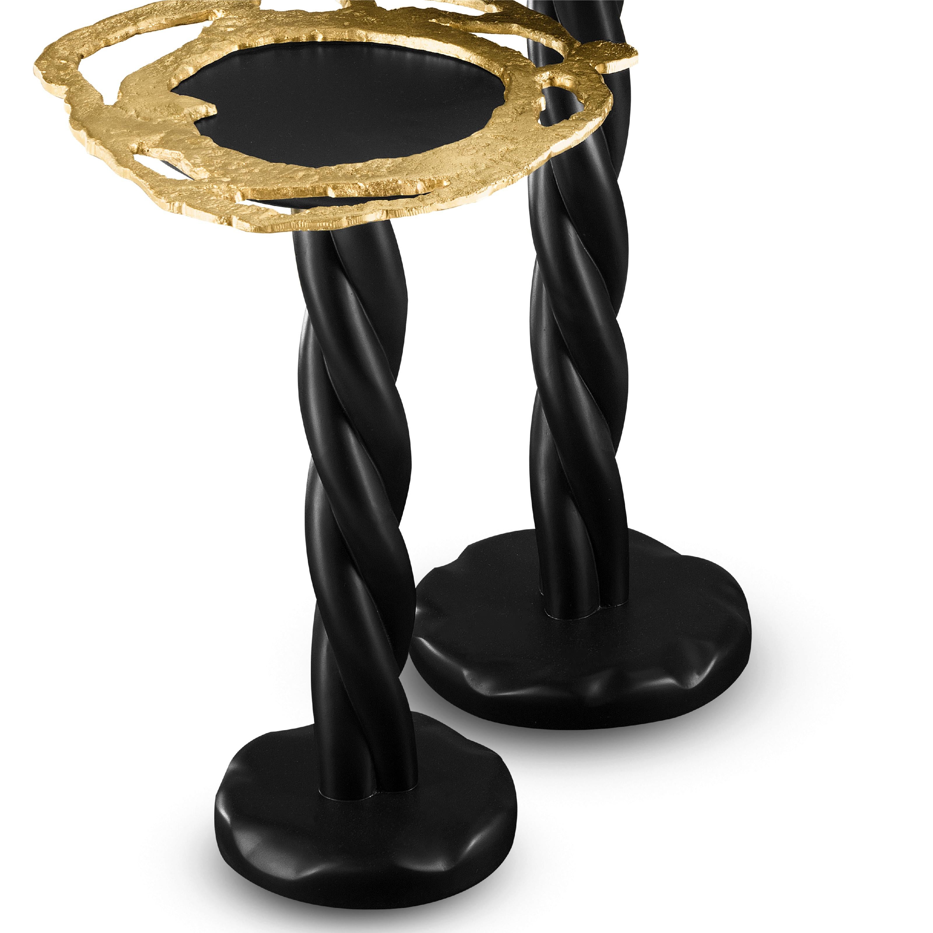 Oregan - Black Lacquered And Brass Side Table Set In New Condition For Sale In Giza Governorate, EG