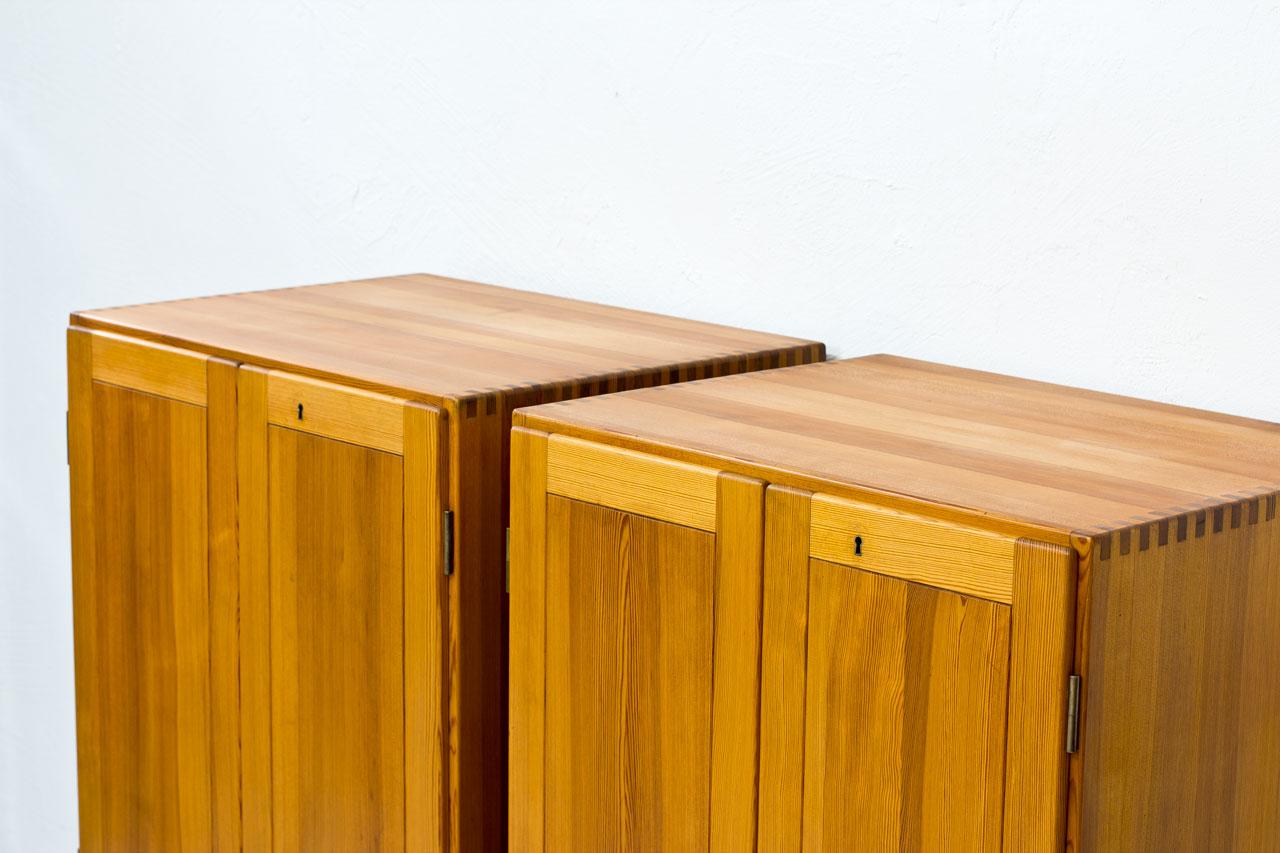 Scandinavian Modern Oregon Pine Cabinets by Børge Mogensen, 1960s, Set of 2