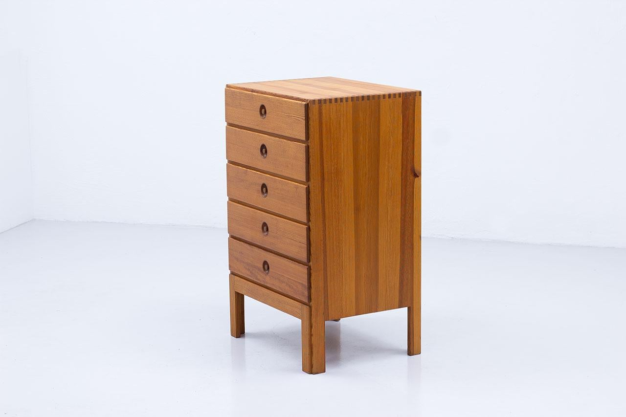 Oregon Pine Chest of Drawers by Børge Mogensen, 1960s In Good Condition In Stockholm, SE