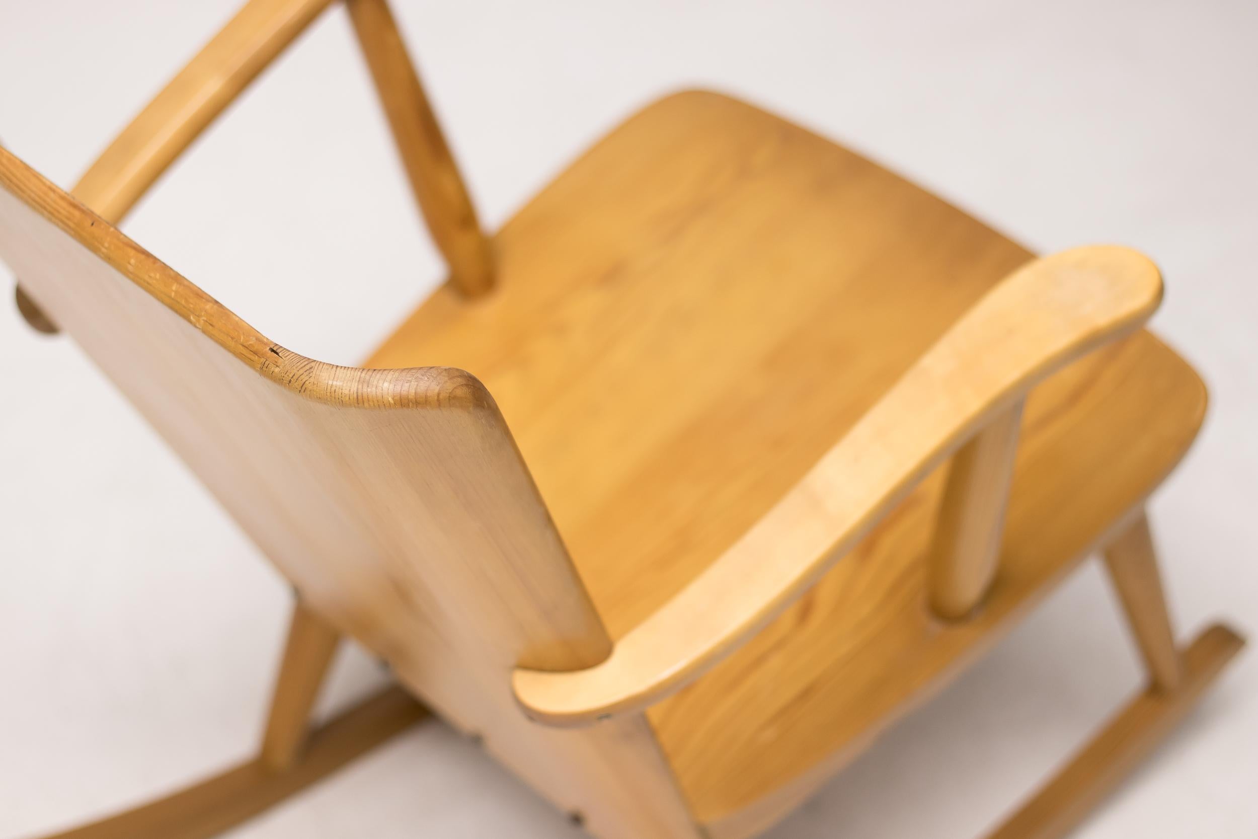 Scandinavian Modern Oregon Pine Rocking Chair by Göran Malmvall  For Sale