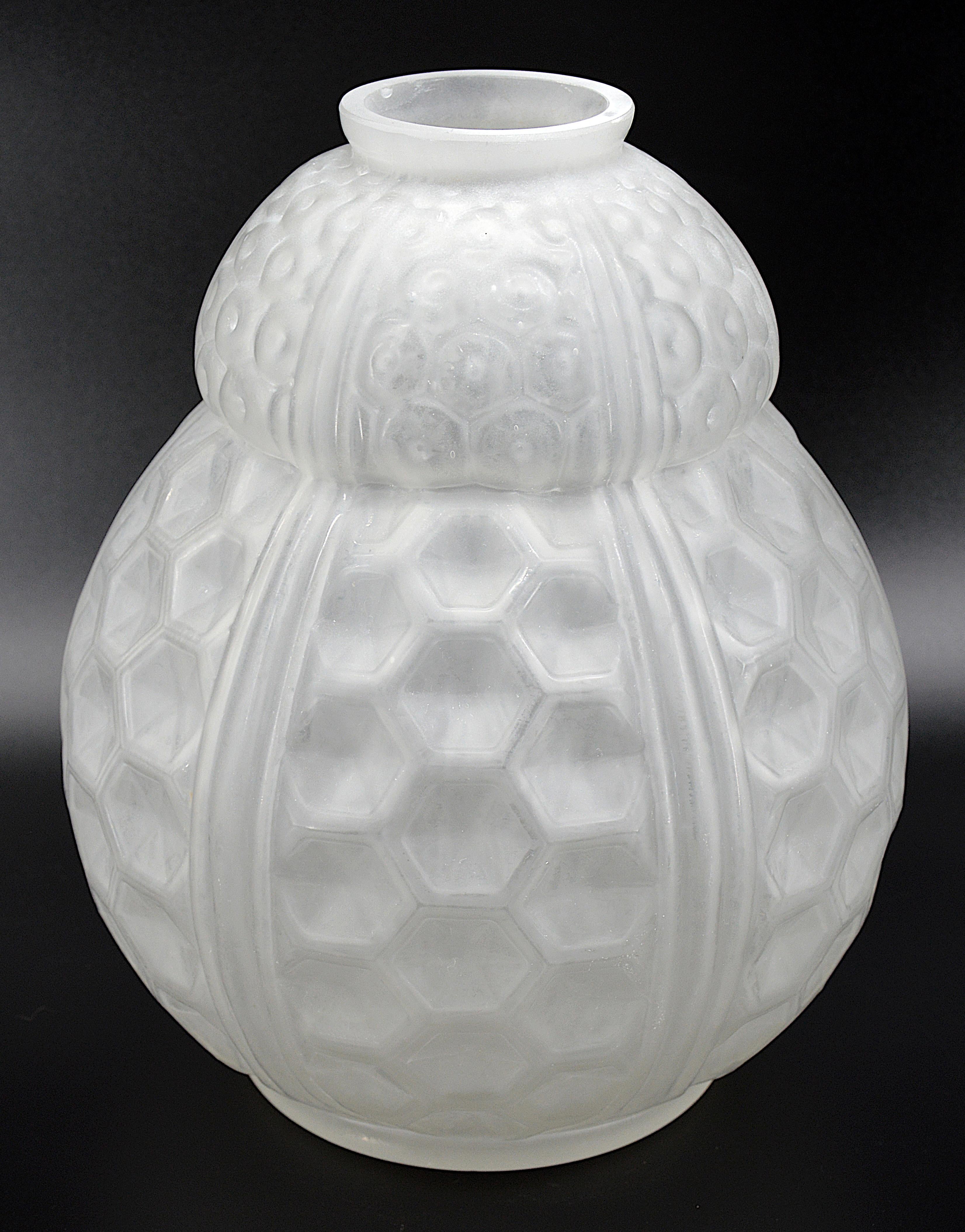 Frosted Oreot Large French Art Deco Glass Vase, 1920 For Sale