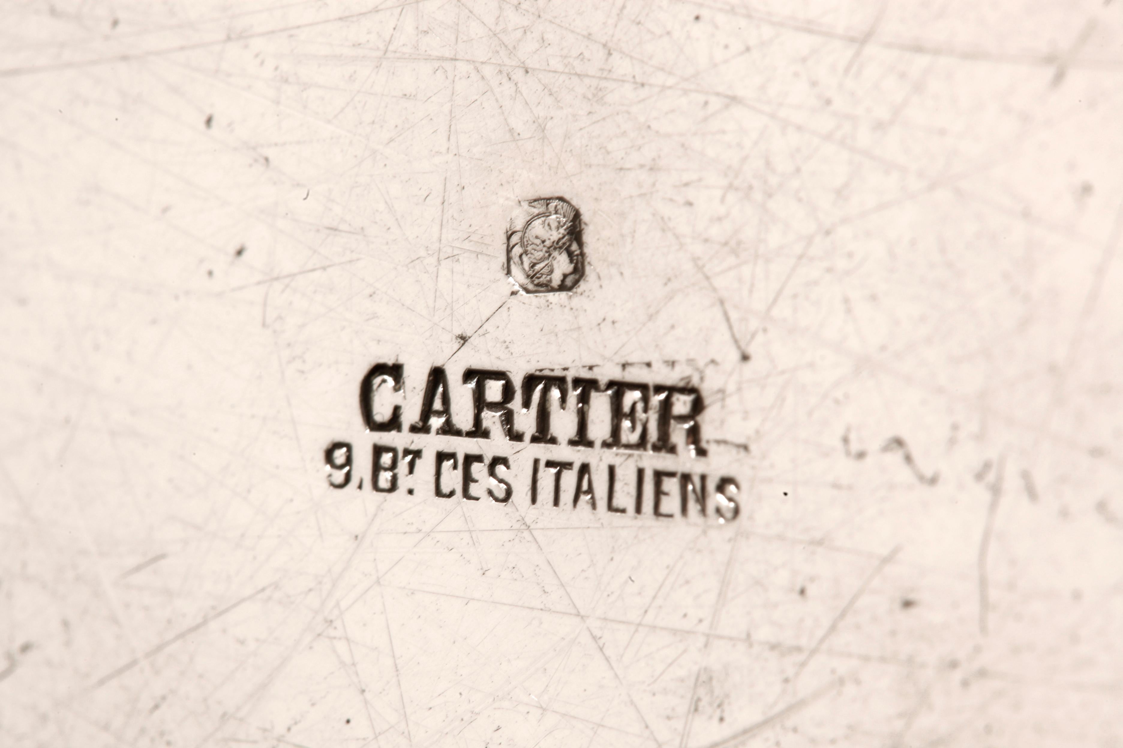 Argento 925 Orfèvre Cartier A Paris - Vassoio rotondo di 50 cm in argento 925 all'inizio del XX secolo in vendita