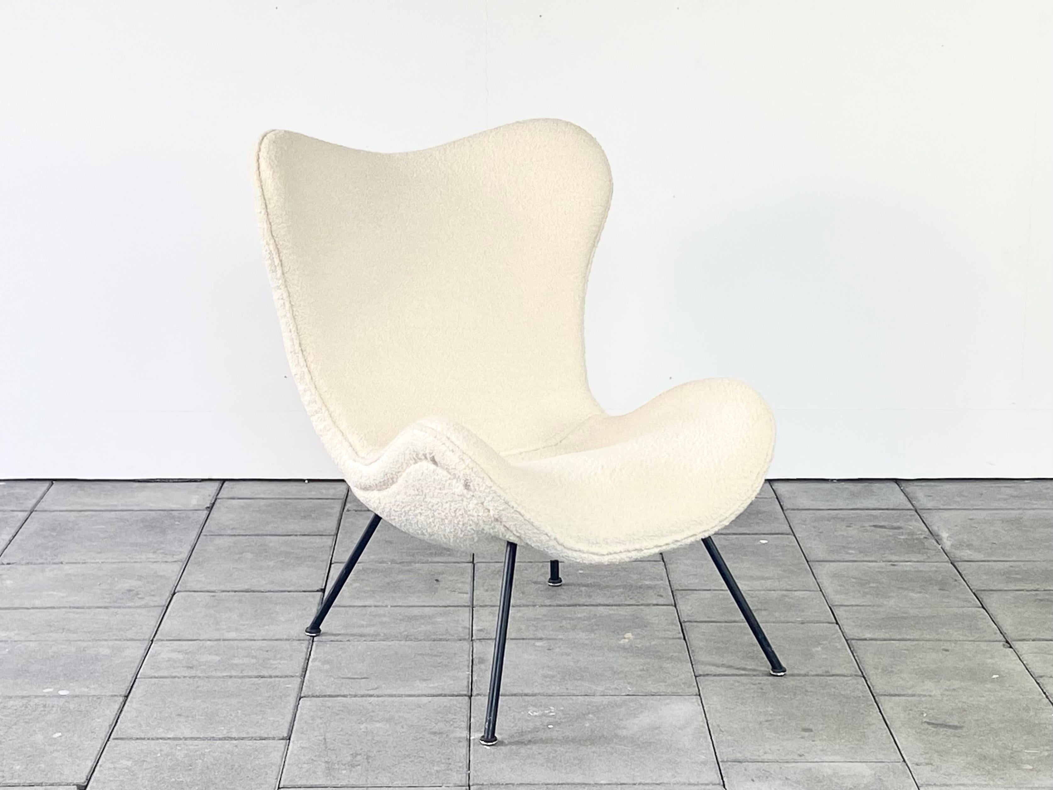 boucle lounge chair