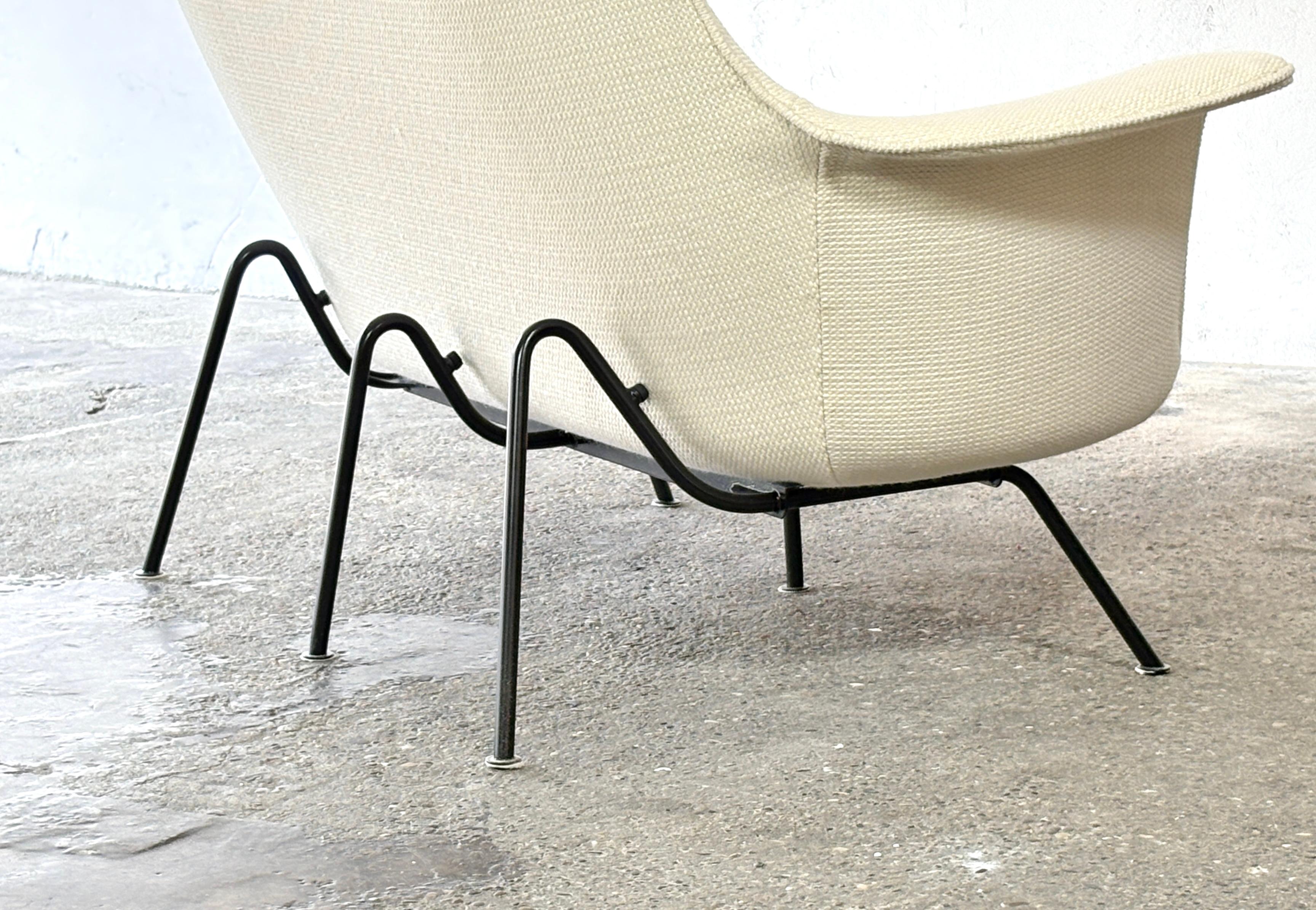 Organic 2-seater sofa designed by Hans Bellmann for Straessle & Soehne 1950ies For Sale 4