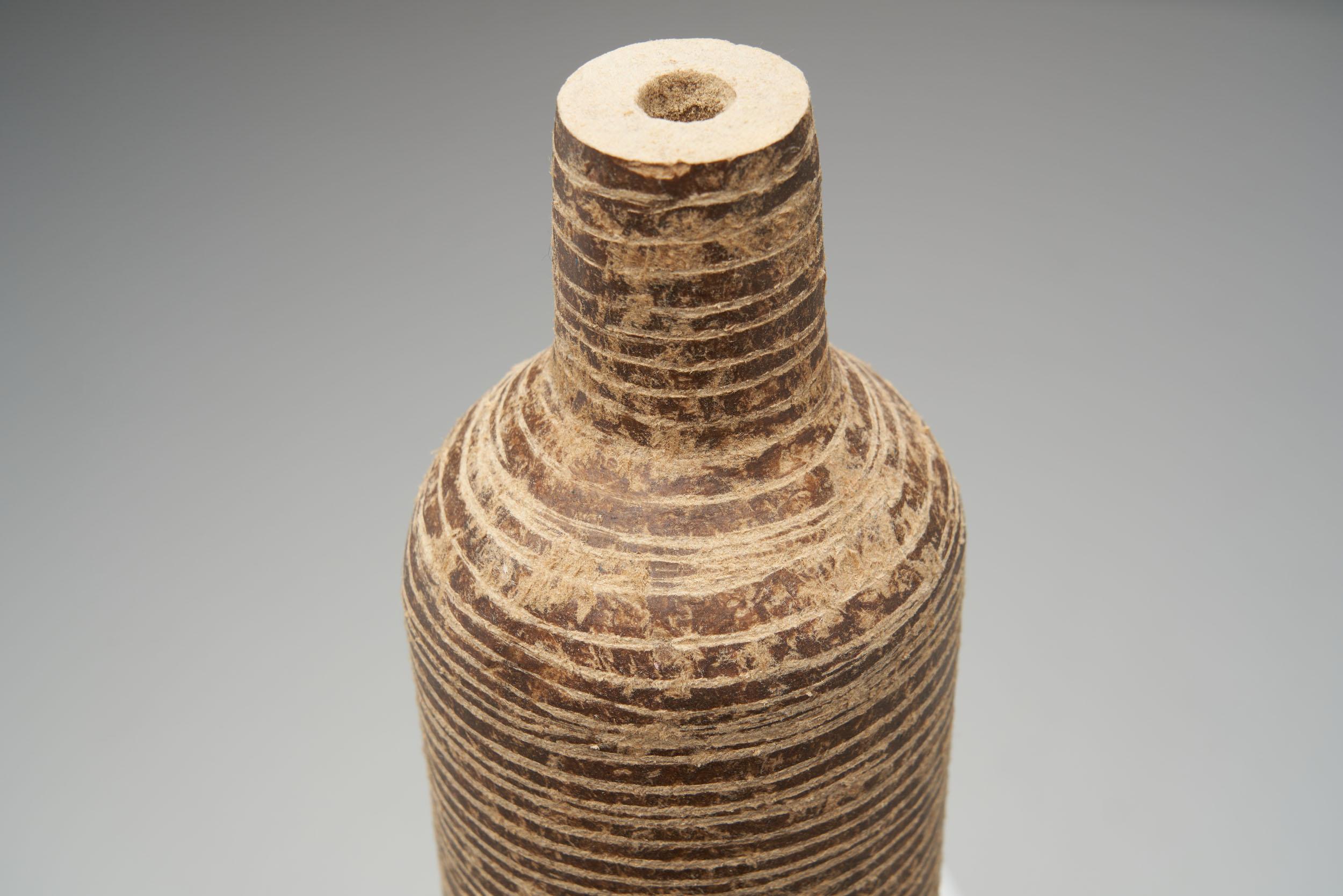 Organic Anfora Vase by Brazilian Designer Domingos Tótora, Large Ribbed For Sale 3