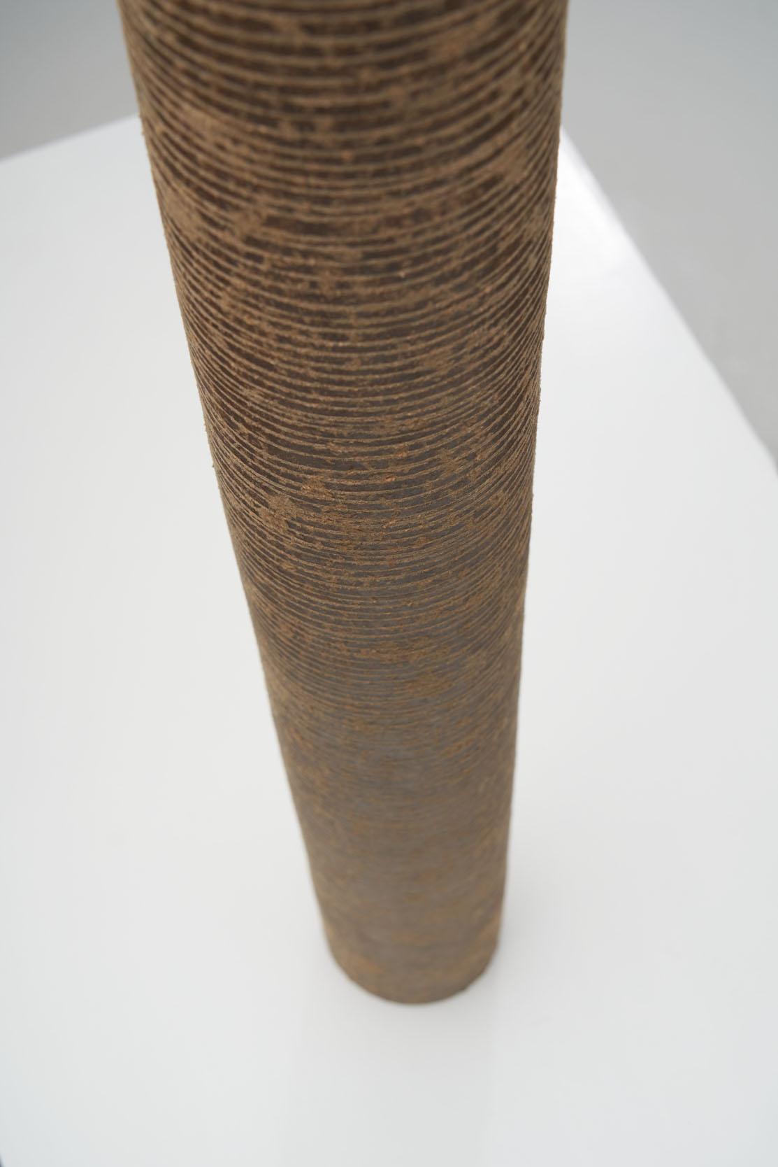 Organic Anfora Vase by Brazilian Designer Domingos Tótora, Large Ribbed For Sale 6