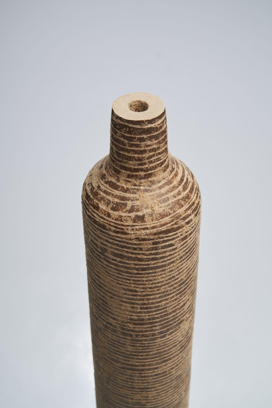 Organic Anfora Vase by Brazilian Designer Domingos Tótora, Large Ribbed For Sale 2