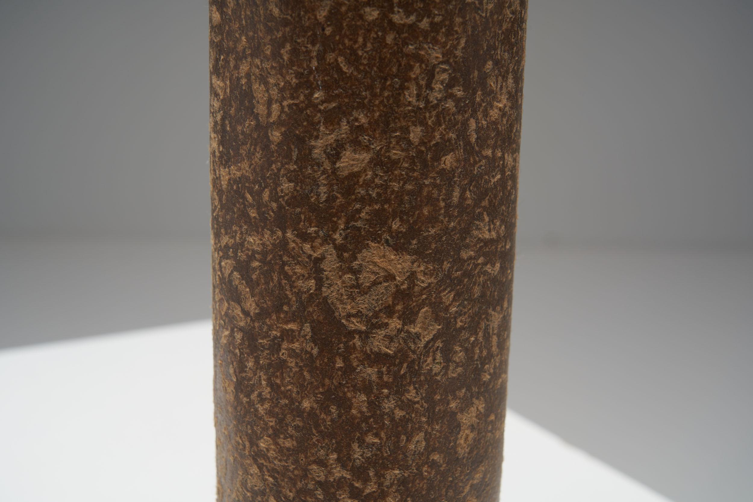Vaso organico Anfora del designer brasiliano Domingos Tótora, grande con beccuccio in vendita 5