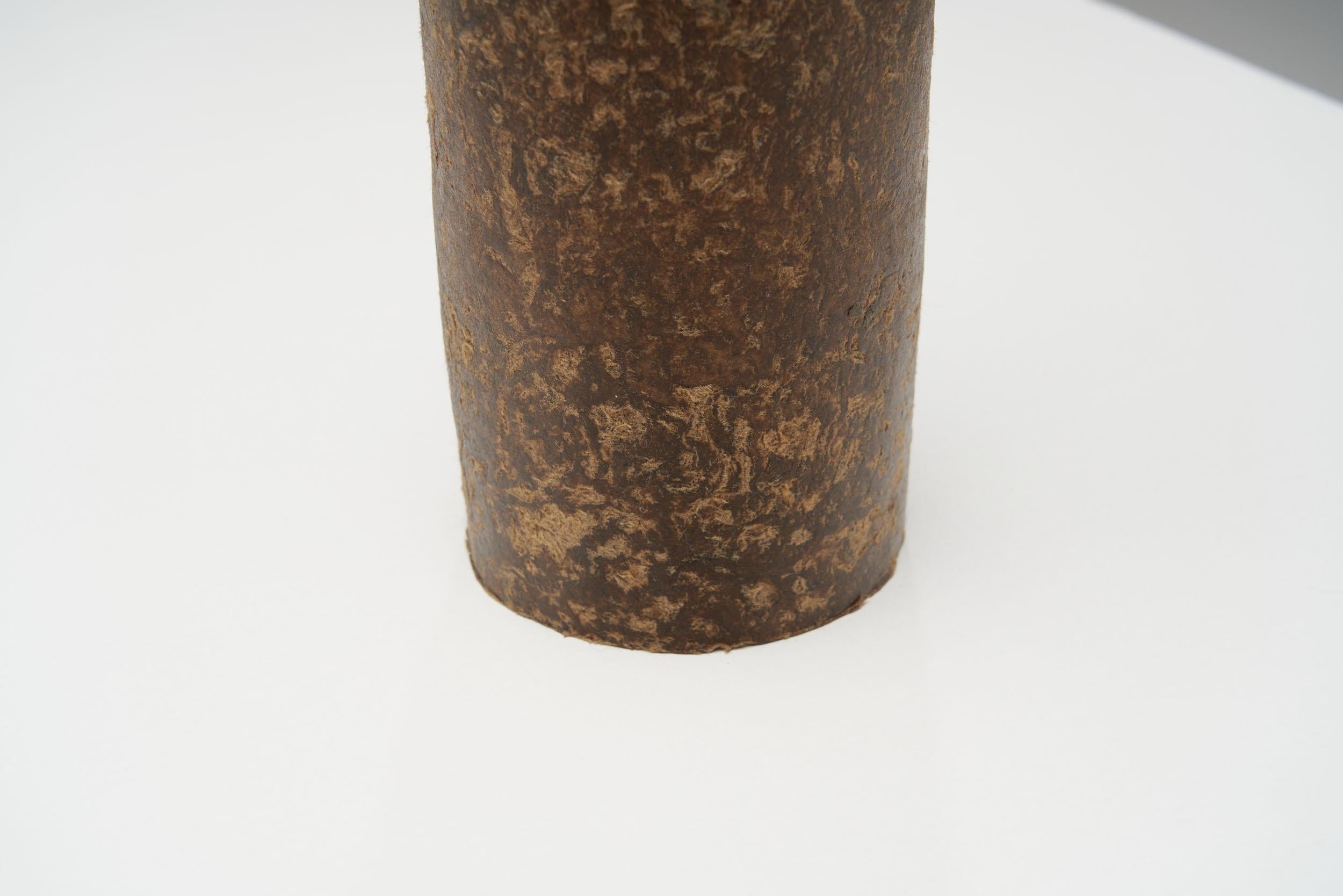 Vaso organico Anfora del designer brasiliano Domingos Tótora, grande con beccuccio in vendita 7