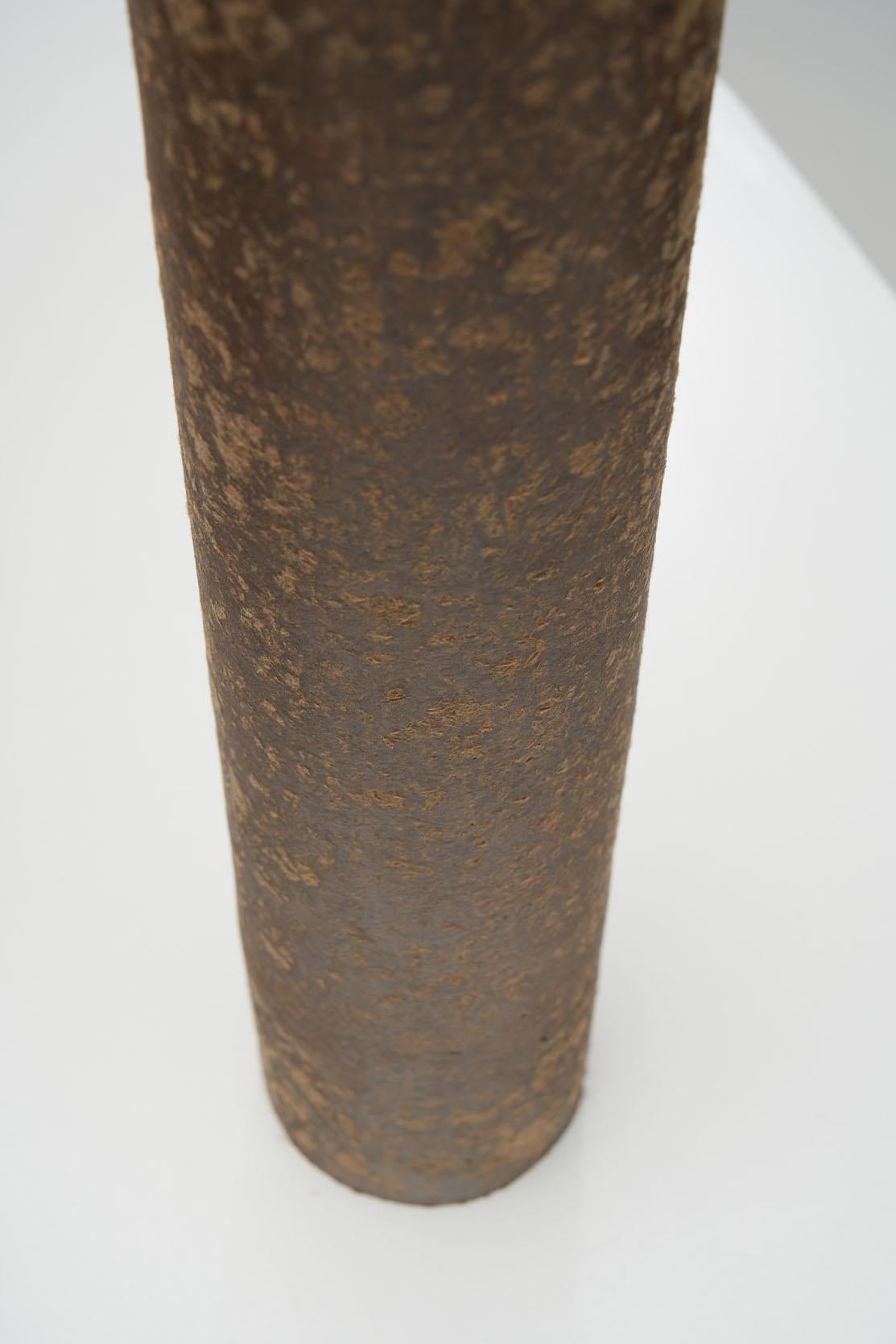 Vaso organico Anfora del designer brasiliano Domingos Tótora, piccolo con beccuccio in vendita 5