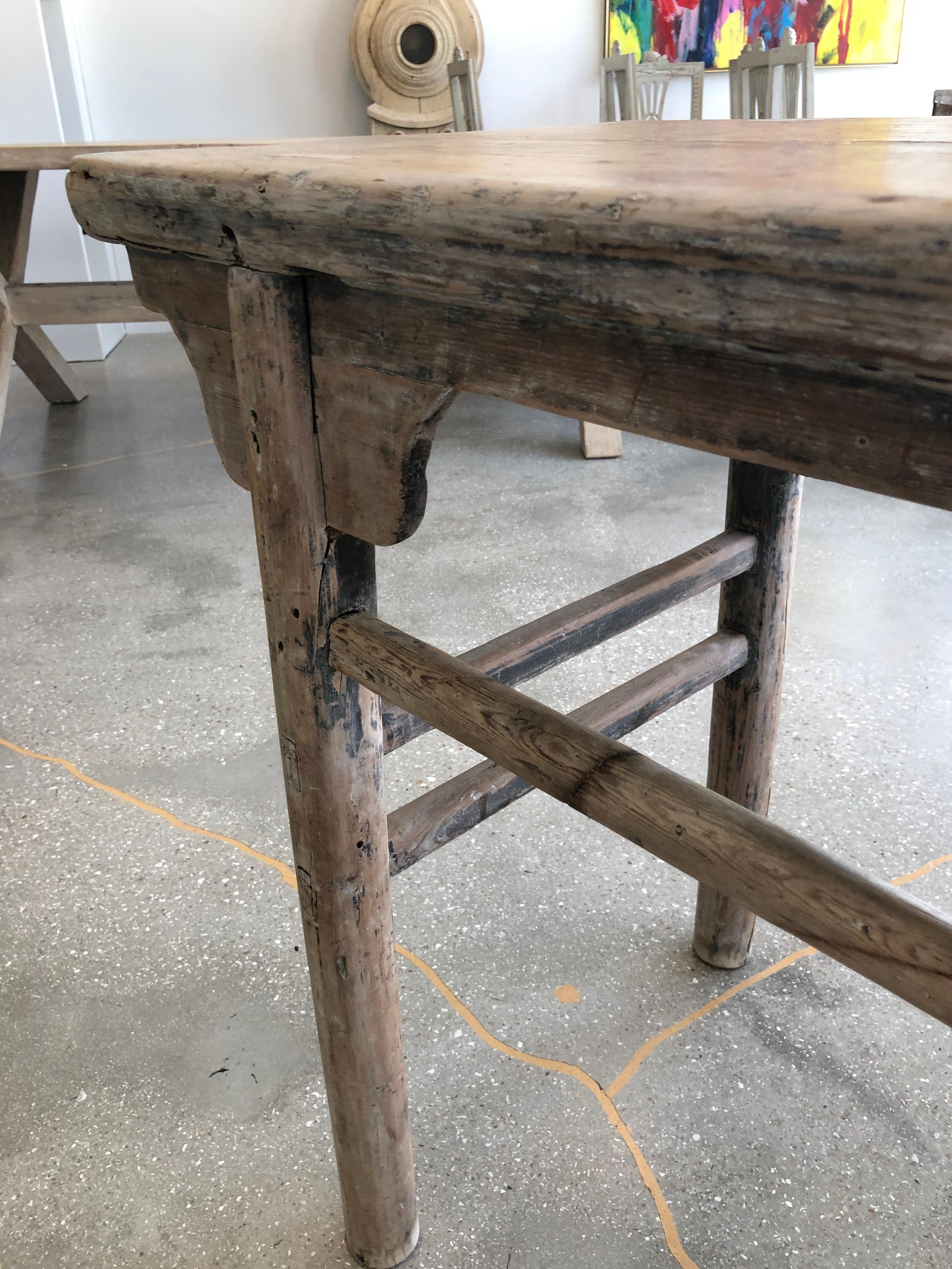 Organic Antique Asian Console in Poplar Wood, circa 1820-1830 For Sale 6