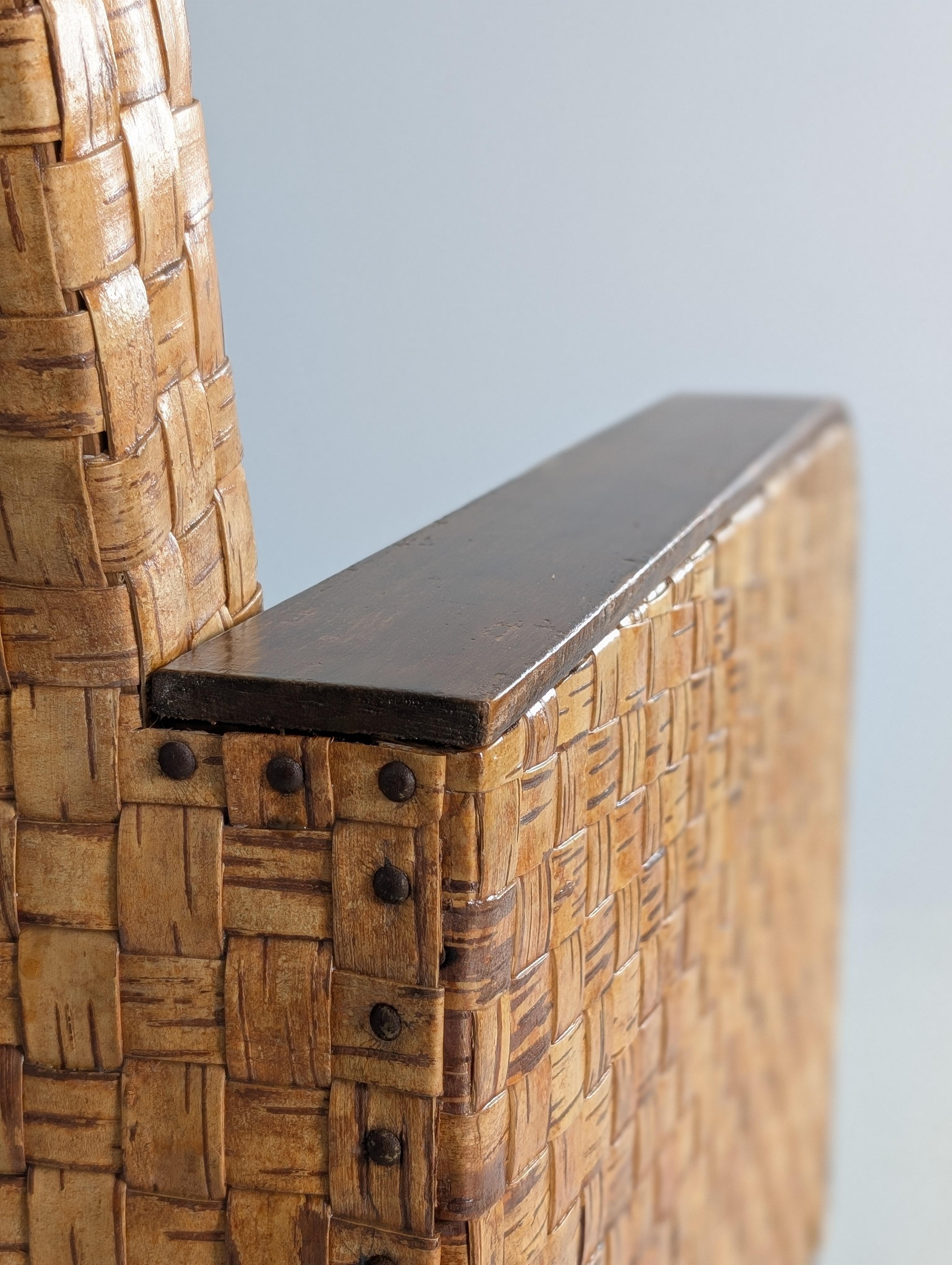 Silla de salón orgánica 